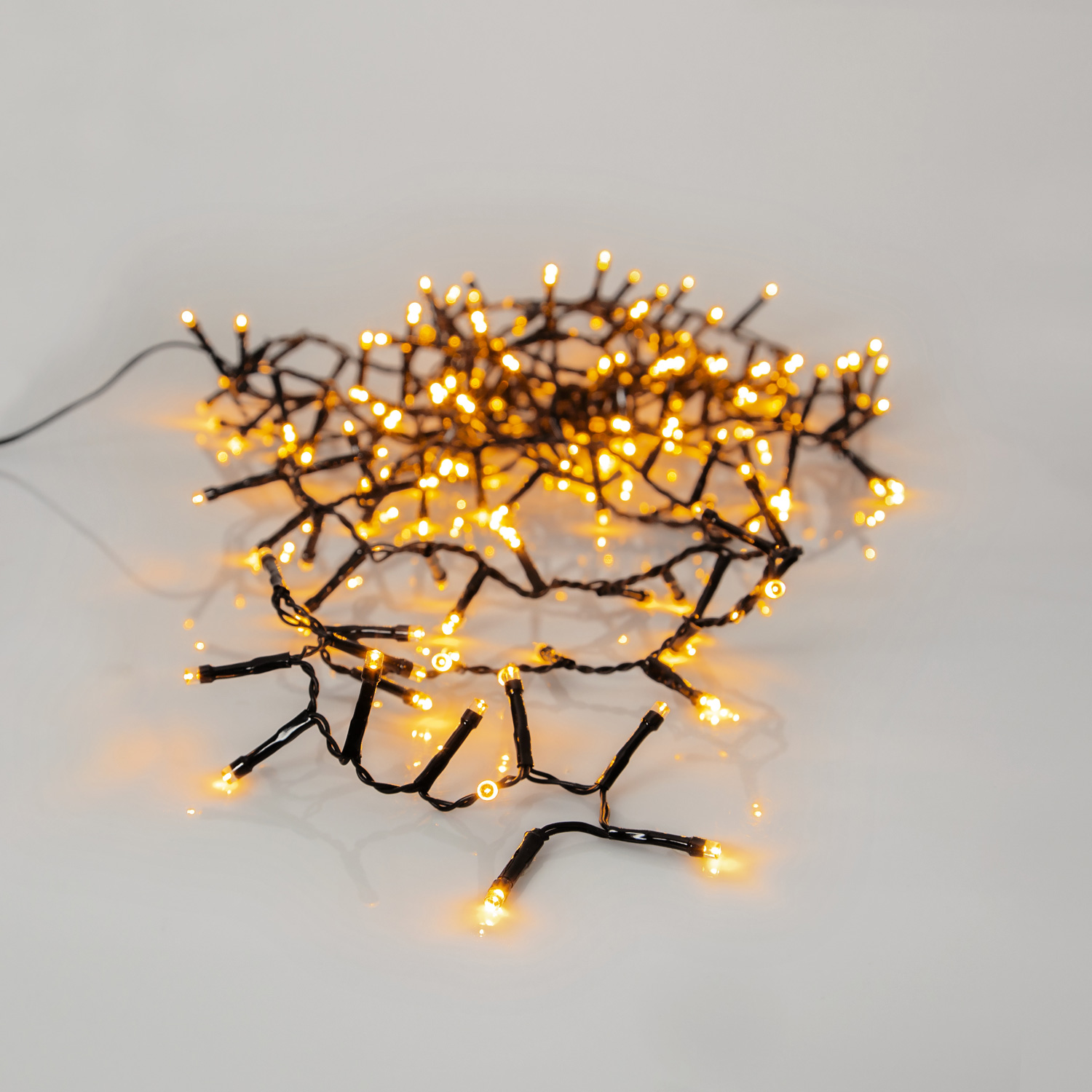 LED Lichterkette - Serie LED - outdoor - 800 ultra warmweiße LED - L: 16m - schwarzes Kabel LED Lichterkette - Serie LED - outdoor - 800 ultra warmweiße LED - L: 16m - schwarzes Kabel