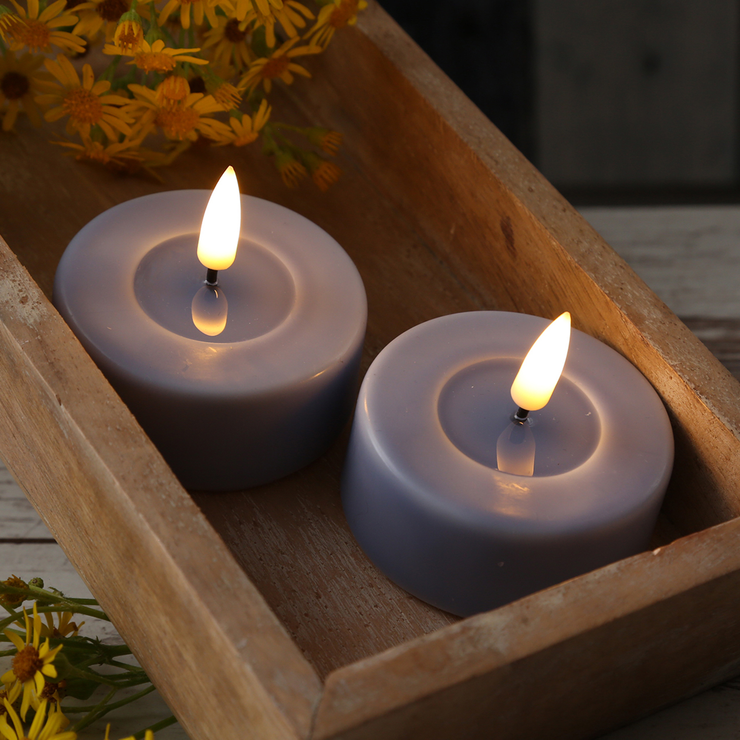 LED Teelichter MIA - Kunststoff - realistische 3D Flamme - D: 6,1cm - hellblau - 2 Stk. LED Teelichter MIA - Kunststoff - realistische 3D Flamme - D: 6,1cm - hellblau - 2 Stk.