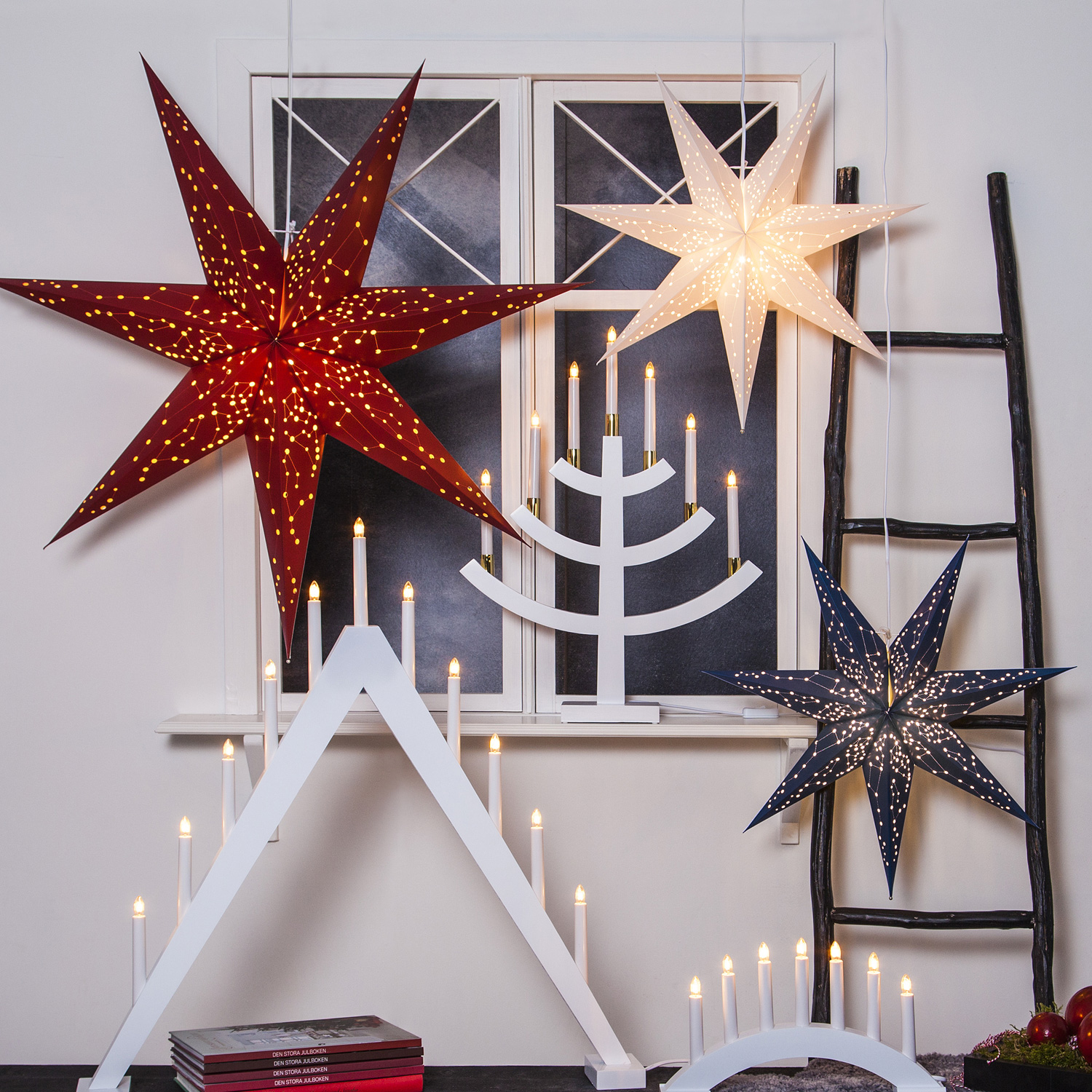 Papierstern "Galaxy" - mit Sternenbildern - hängend - 7-zackig - Ø 60 cm - inkl. Kabel - weiß Papierstern "Galaxy" - mit Sternenbildern - hängend - 7-zackig - Ø 60 cm - inkl. Kabel - weiß