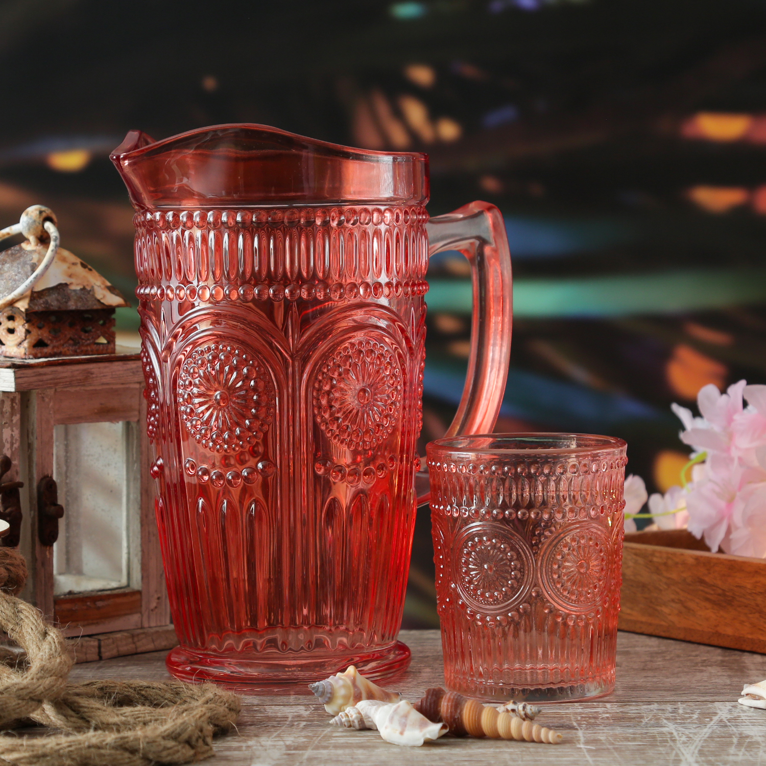 Krug Vintage mit Blumenmuster - Glas - Kanne - Boho Stil - 1,4l - rot Krug Vintage mit Blumenmuster - Glas - Kanne - Boho Stil - 1,4l - rot