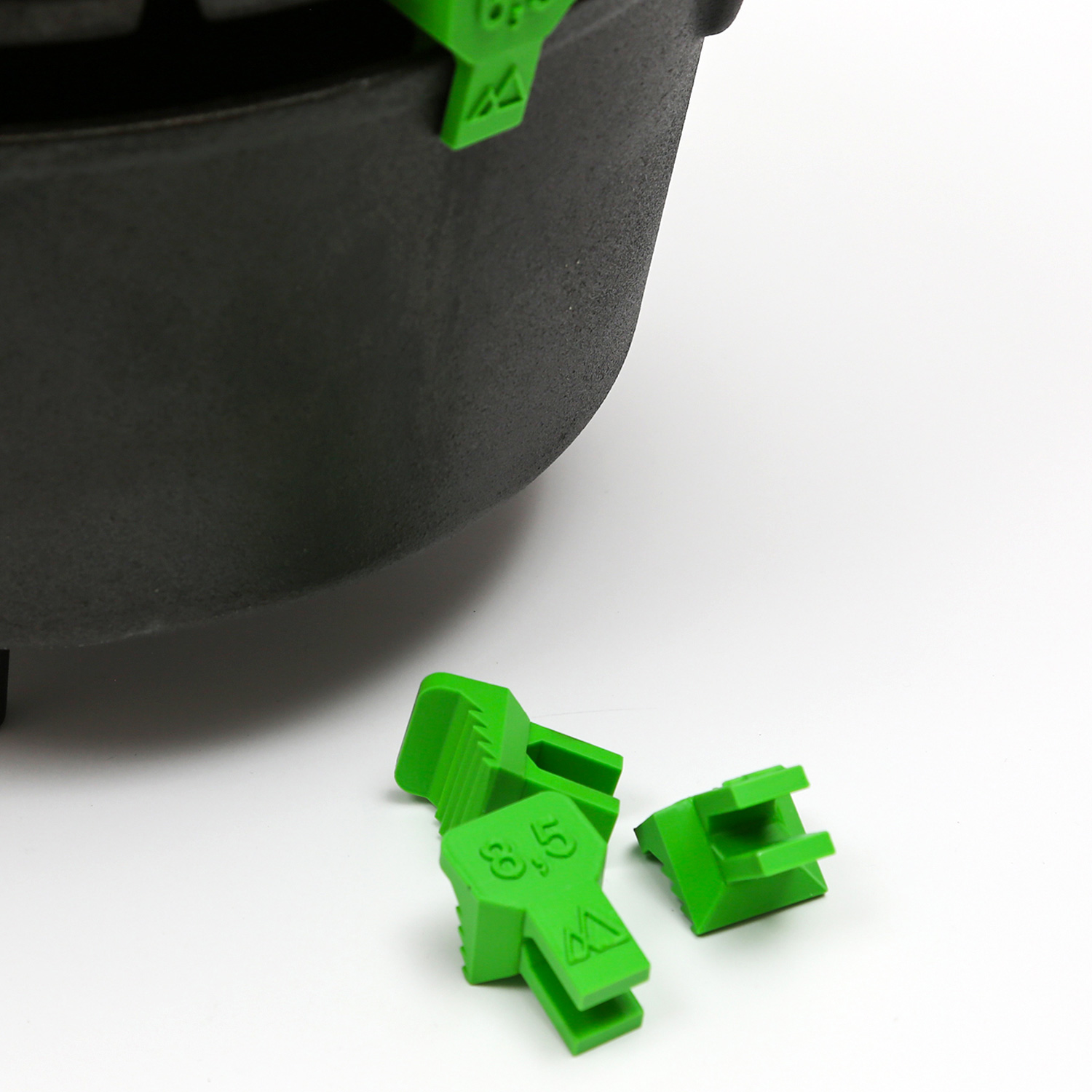 YOUCAMP Dutch Oven DRYCLIP 8,5 - 3er Set Abstandshalter für Feuertöpfe aus Gusseisen
