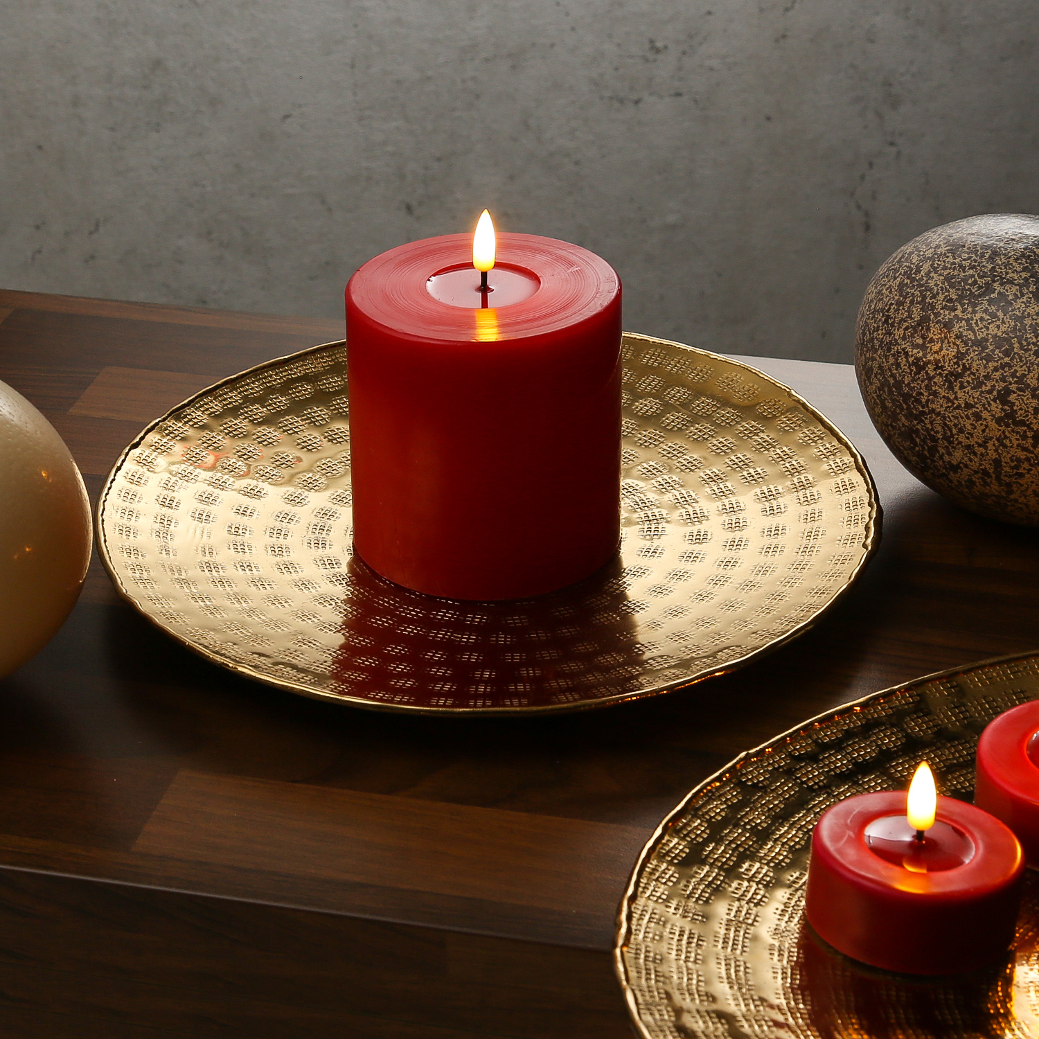 Tablett - Dekotablett - rund - Aluminium - gehämmert - D: 28,5cm - gold Tablett - Dekotablett - rund - Aluminium - gehämmert - D: 28,5cm - gold