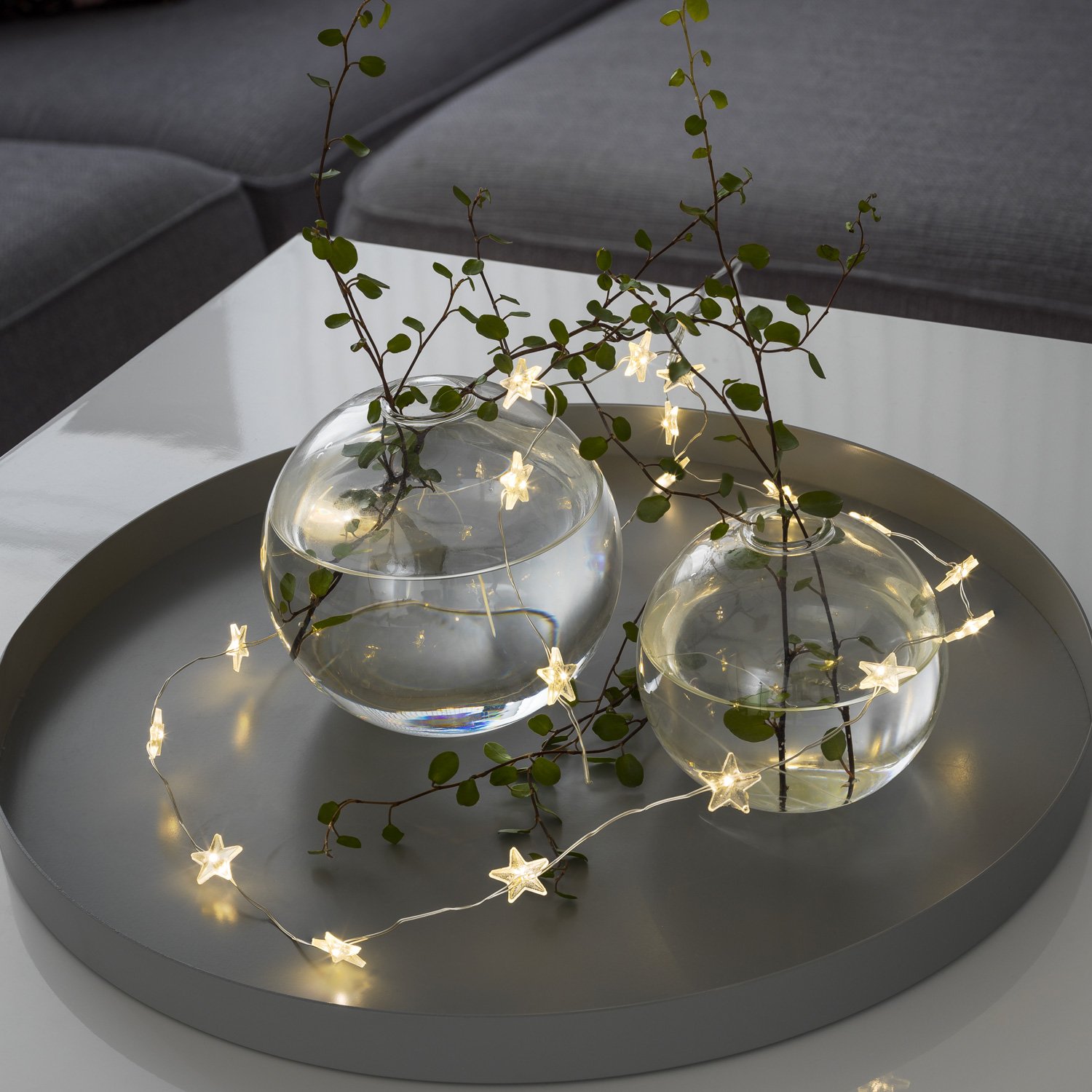 LED Drahtlichterkette Sterne - 40 warmweiße Tautropfen LED - Timer - Batterie - Außen - transparent