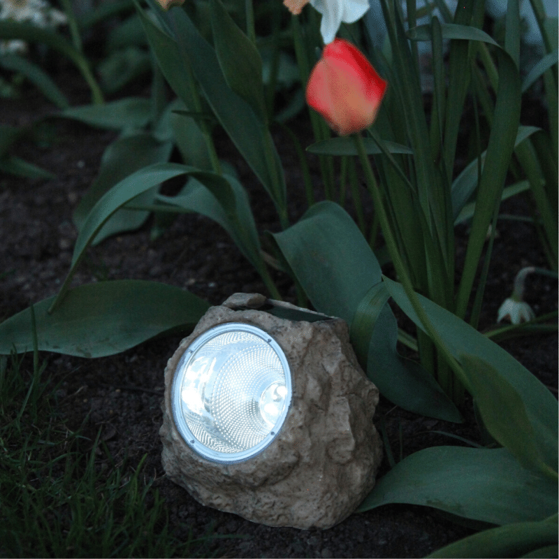 LED Solar Stein "Rocky" - Spot mit kaltweißer LED - Dämmerungssensor - H: 11cm LED Solar Stein "Rocky" - Spot mit kaltweißer LED - Dämmerungssensor - H: 11cm