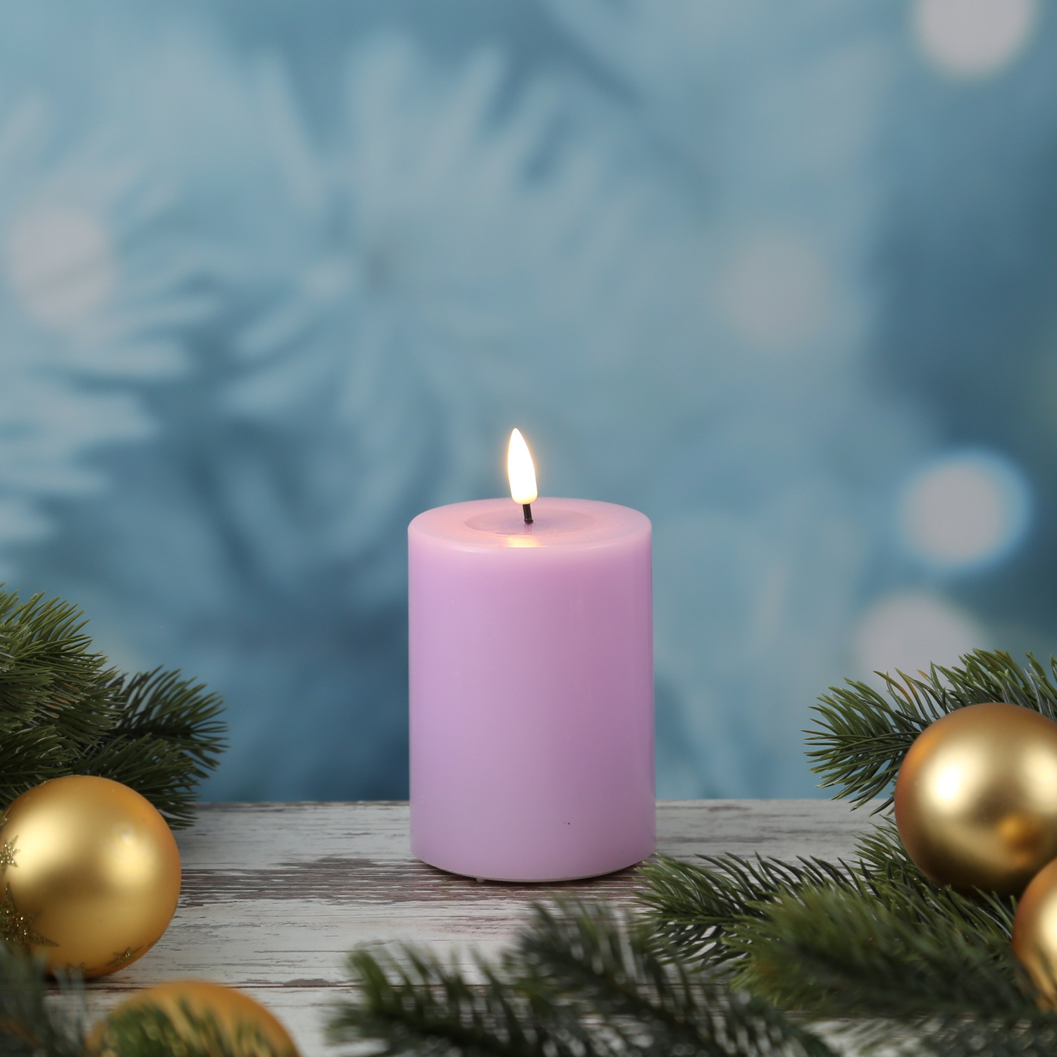 LED Stumpenkerze MIA - Echtwachs - realistische 3D Flamme - H: 10cm - D: 7,5cm - lavendel LED Stumpenkerze MIA - Echtwachs - realistische 3D Flamme - H: 10cm - D: 7,5cm - lavendel