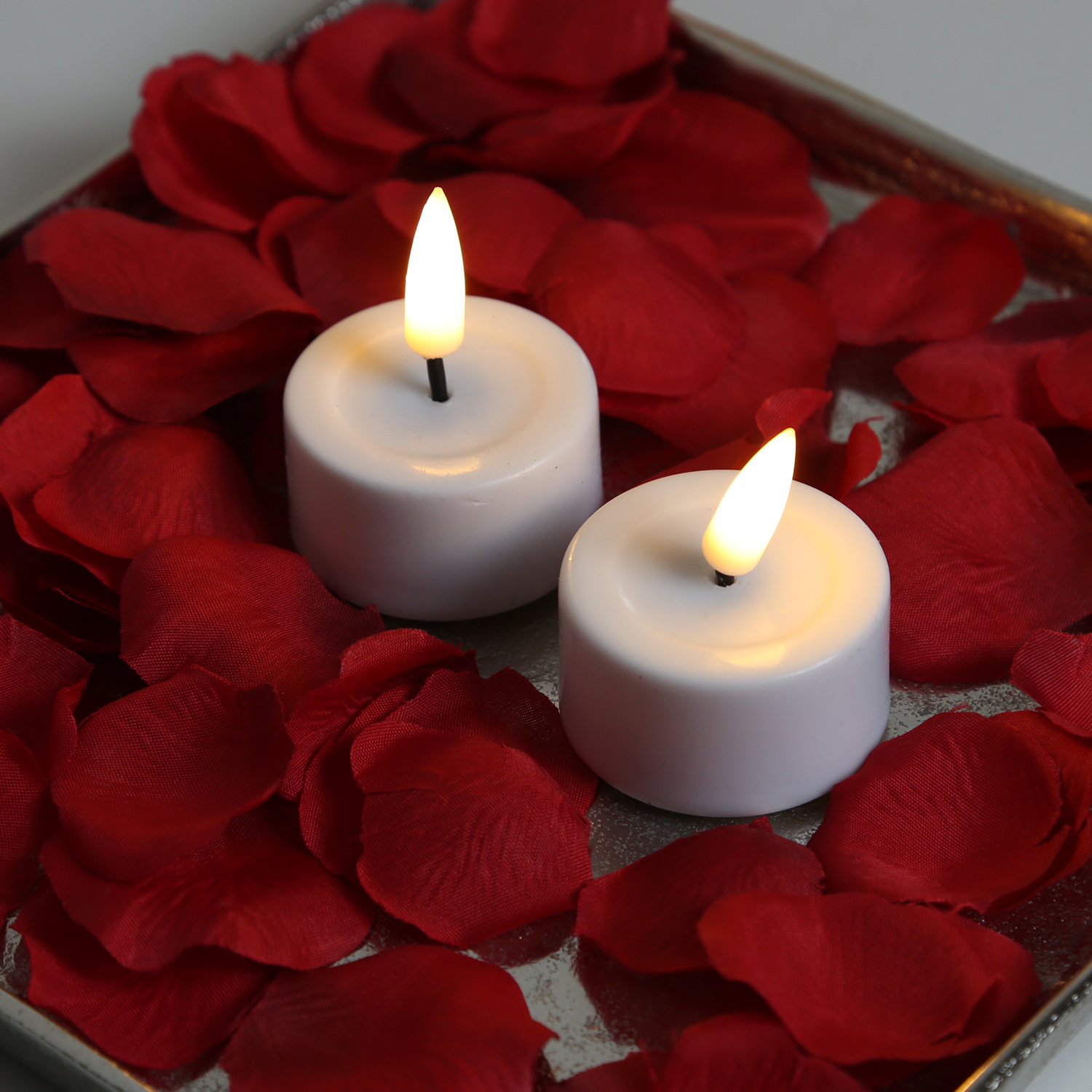 LED Teelichter MIA - Echtwachs - realistische 3D Flamme - D: 4,1cm - Batteriebetrieb - weiß - 2 Stk LED Teelichter MIA - Echtwachs - realistische 3D Flamme - D: 4,1cm - Batteriebetrieb - weiß - 2 Stk