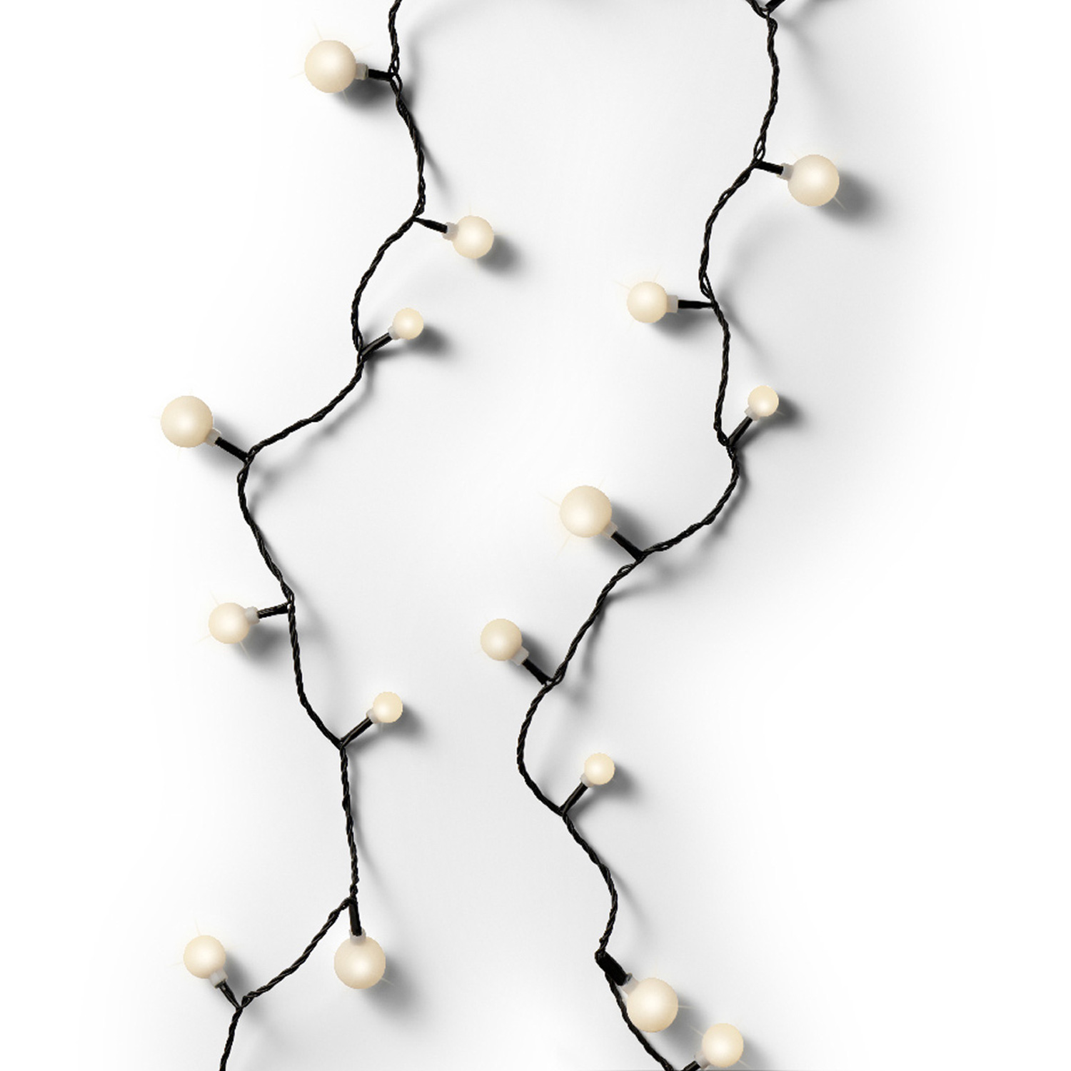 LED Lichterkette BERRY - 120 warmweiße opale Kugeln - 3 unterschiedliche Größen - L: 9m - für Außen LED Lichterkette BERRY - 120 warmweiße opale Kugeln - 3 unterschiedliche Größen - L: 9m - für Außen
