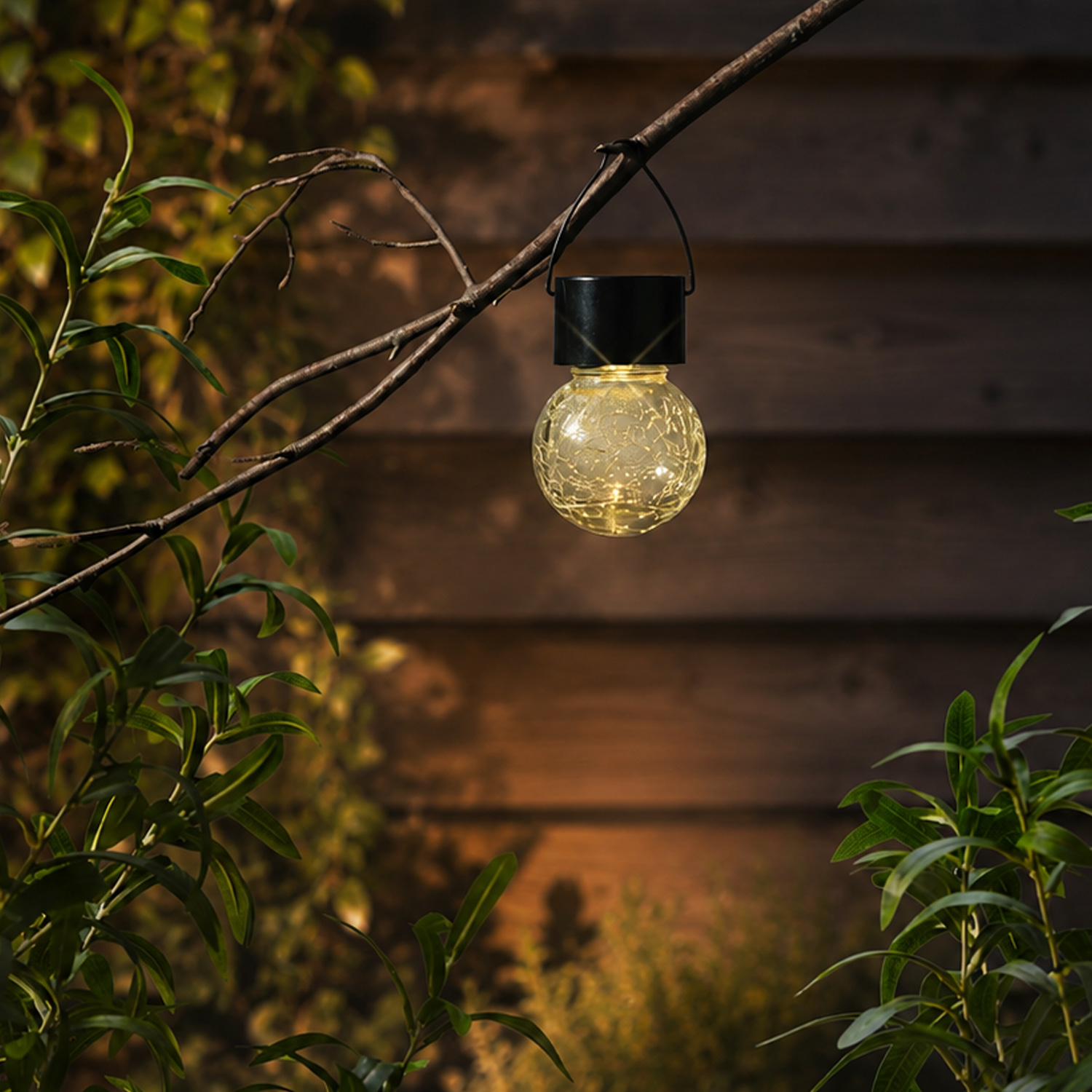 LED Solar Hängeleuchte CRACKLE - Bruchglas-Optik - warmweiße LED - H: 9cm - Sensor - transparent
