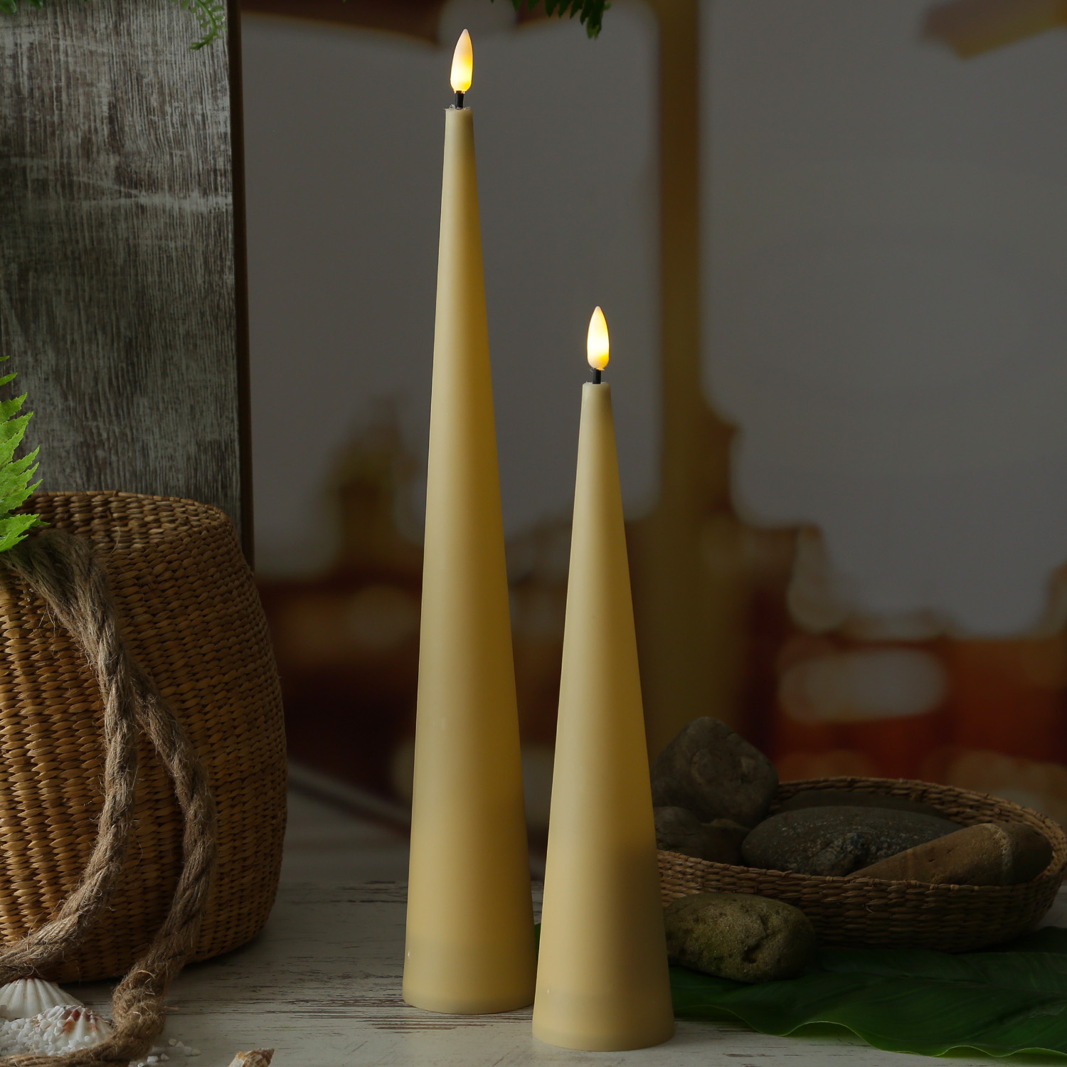 LED Kegelkerze - Kunststoff - realistische 3D Flamme - H: 25cm - Timer - für Außen - creme LED Kegelkerze - Kunststoff - realistische 3D Flamme - H: 25cm - Timer - für Außen - creme