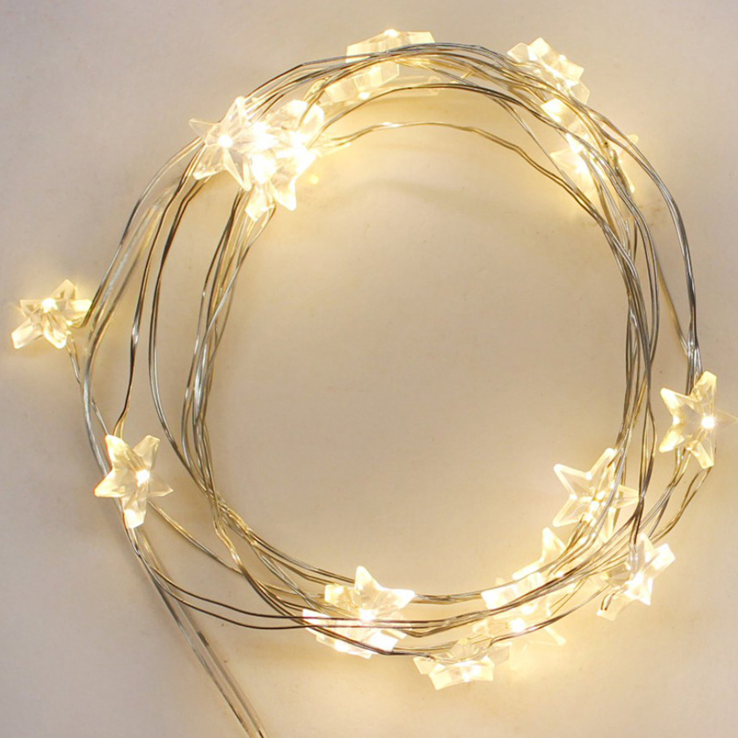 LED Drahtlichterkette Sterne - 40 warmweiße Tautropfen LED - Timer - Batterie - Außen - transparent
