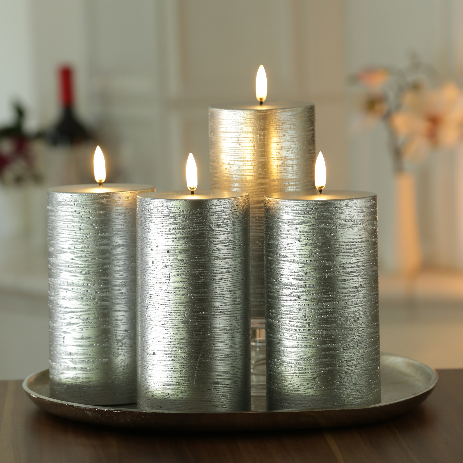 LED Kerzenset PIA - Rustik-Optik - H: 15cm - inkl. Batterien und Fernbedienung - silber - 4er Set LED Kerzenset PIA - Rustik-Optik - H: 15cm - inkl. Batterien und Fernbedienung - silber - 4er Set