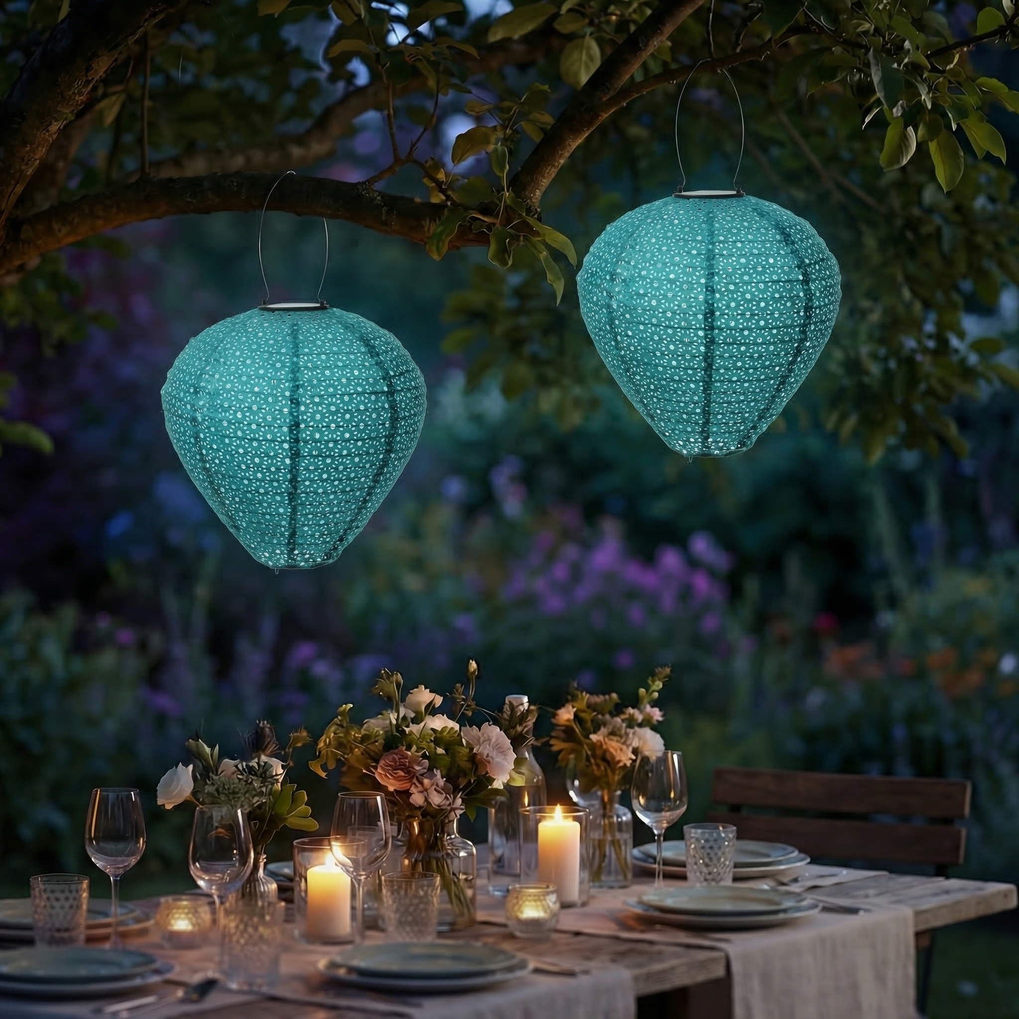 LED Solar Lampion Ballon - mit Blumenmuster - H: 30cm D: 30cm - Lichtsensor - blau - 2er Set