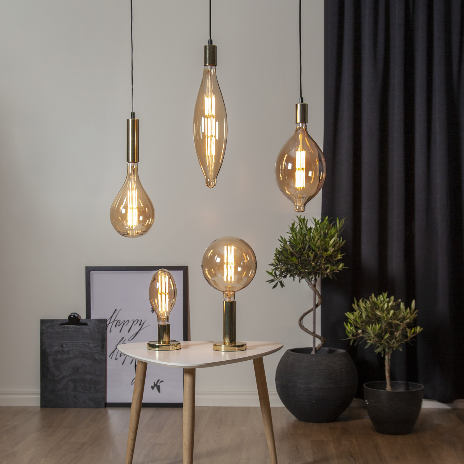 Lampenhalterung | GLANS | E27 | 12cm x 17cm | 180cm Kabel | Röhre lang | stehend | Messing Lampenhalterung | GLANS | E27 | 12cm x 17cm | 180cm Kabel | Röhre lang | stehend | Messing