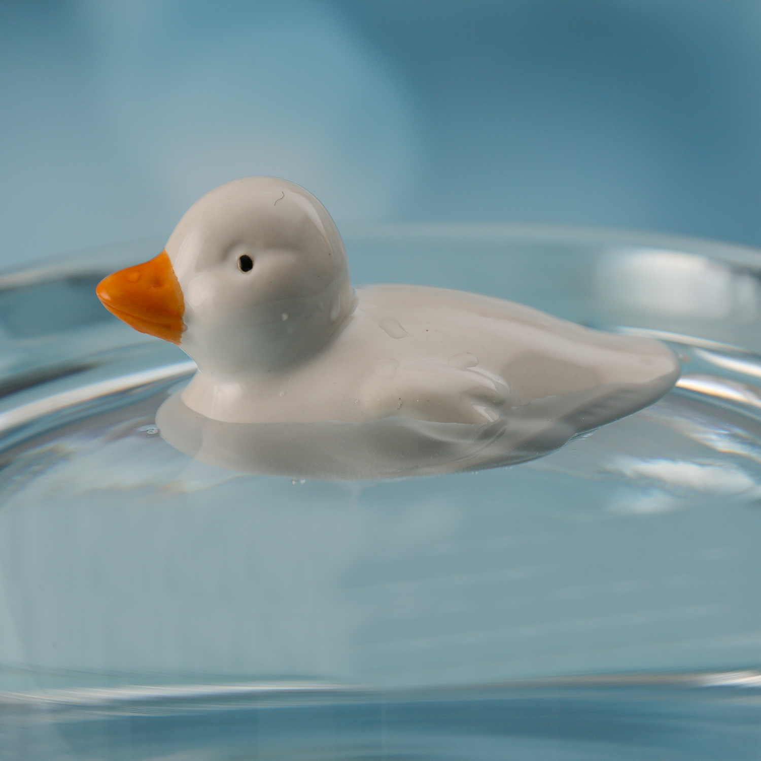 Teichdeko ENTE - Dekofigur - Porzellan - schwimmend - L: 9,7cm - H: 7,5cm - weiß Teichdeko ENTE - Dekofigur - Porzellan - schwimmend - L: 9,7cm - H: 7,5cm - weiß