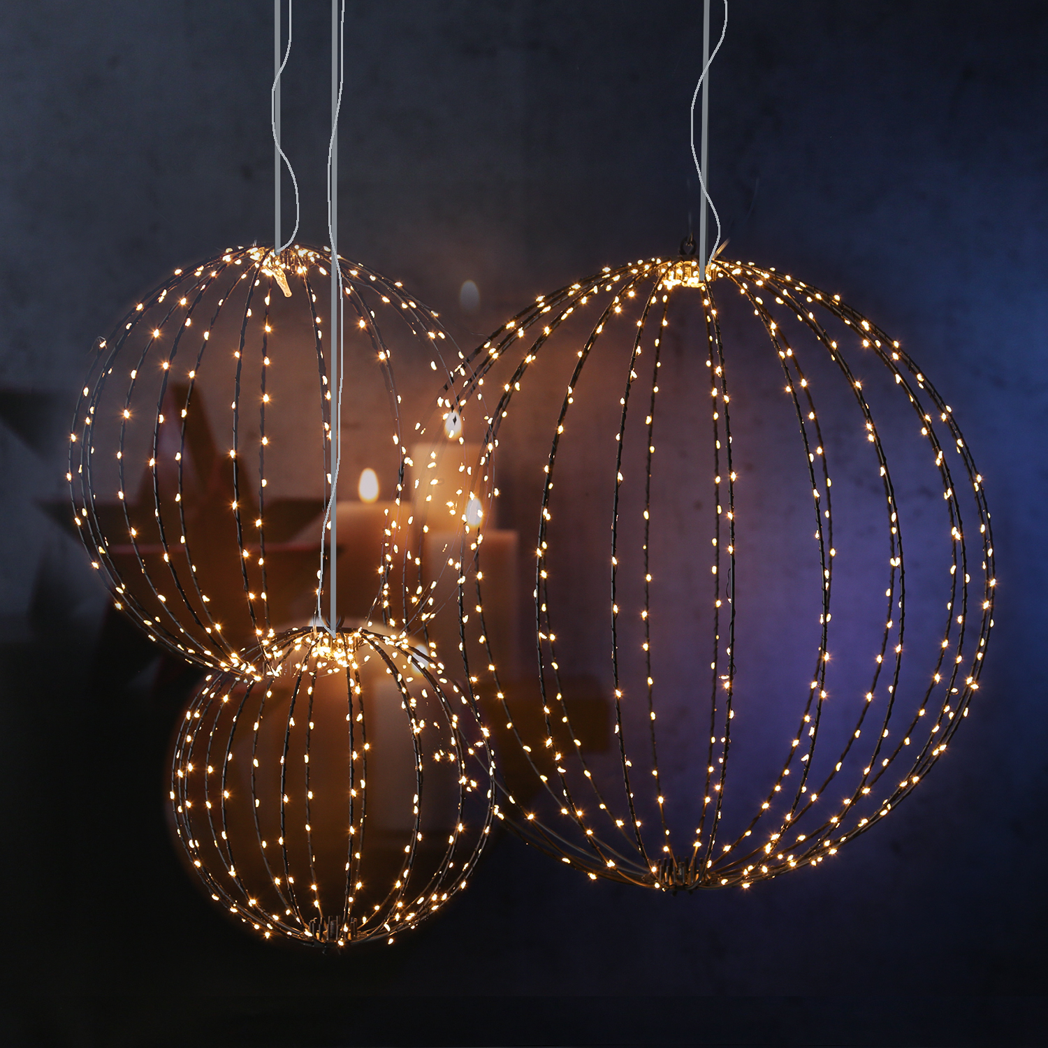 LED Drahtkugel - 3D Leuchtkugel - D: 58cm - 480 bernstein LED - faltbar - 8 Modi/Timer - Innen/Außen