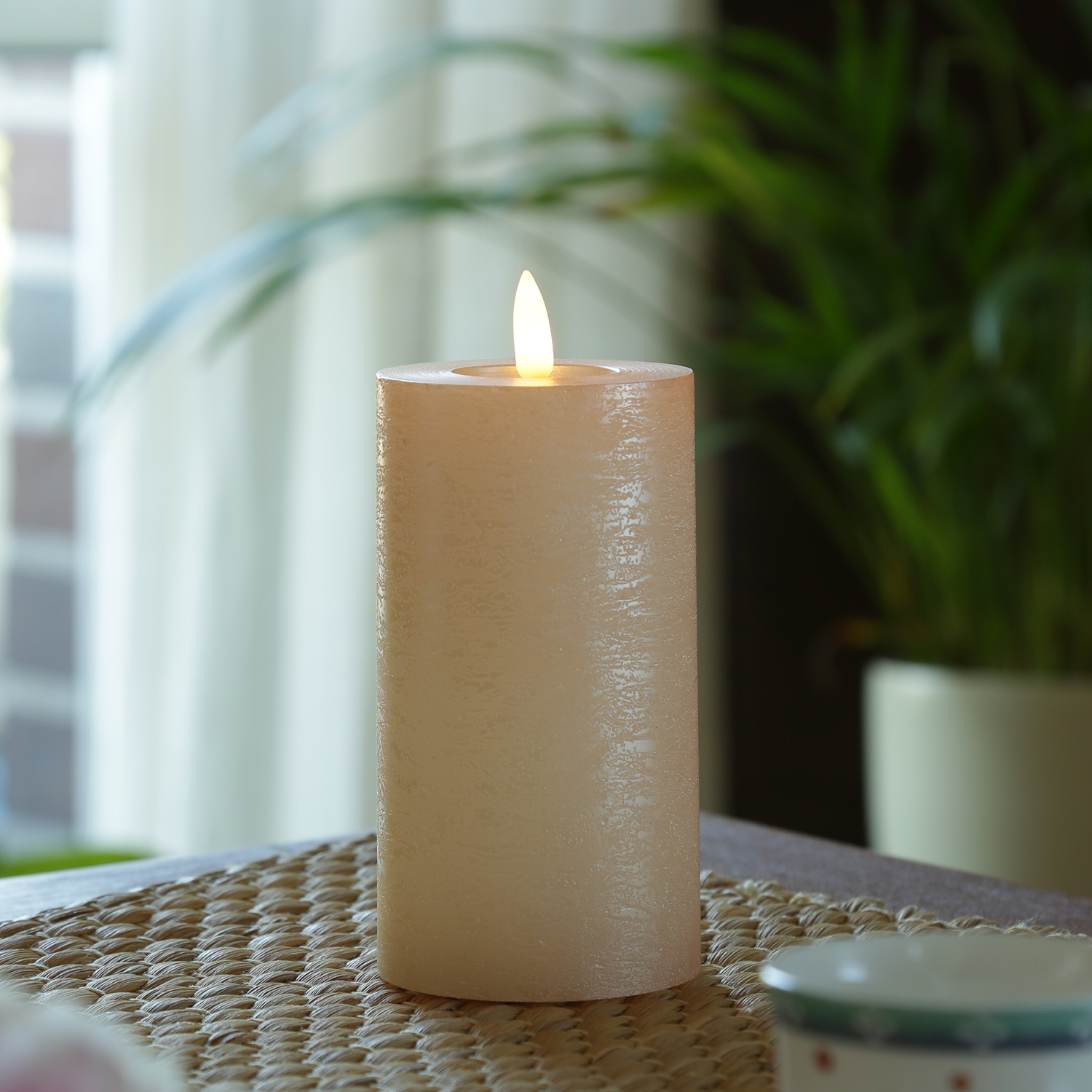 LED Kerze LINA - Rustik-Optik - Echtwachs - 3D Flamme - H: 15cm - D: 7cm - Batterie - Timer - rosa LED Kerze LINA - Rustik-Optik - Echtwachs - 3D Flamme - H: 15cm - D: 7cm - Batterie - Timer - rosa