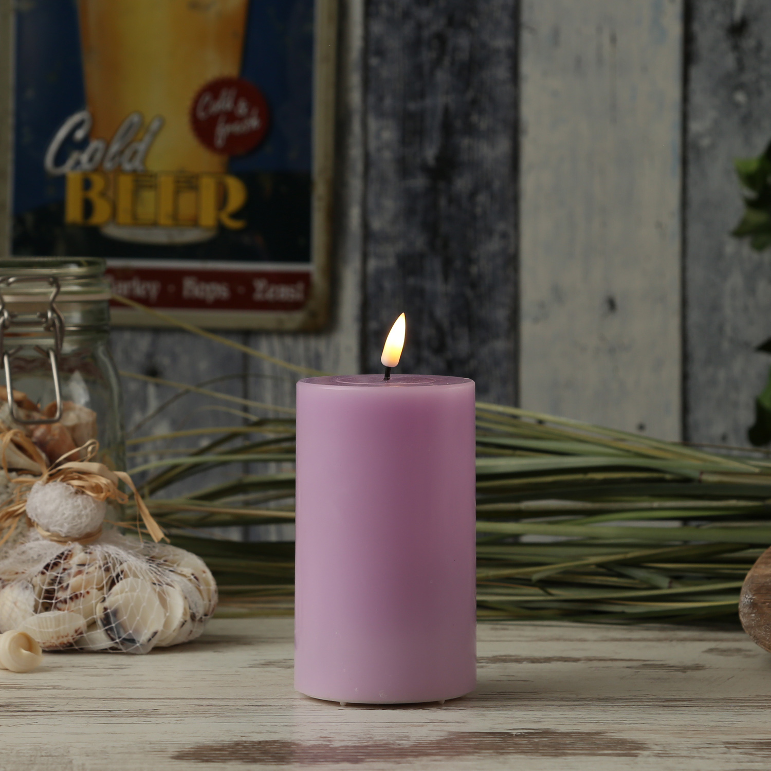 LED Stumpenkerze MIA - Echtwachs - realistische 3D Flamme - H: 12,5cm - D: 7,5cm - lavendel LED Stumpenkerze MIA - Echtwachs - realistische 3D Flamme - H: 12,5cm - D: 7,5cm - lavendel