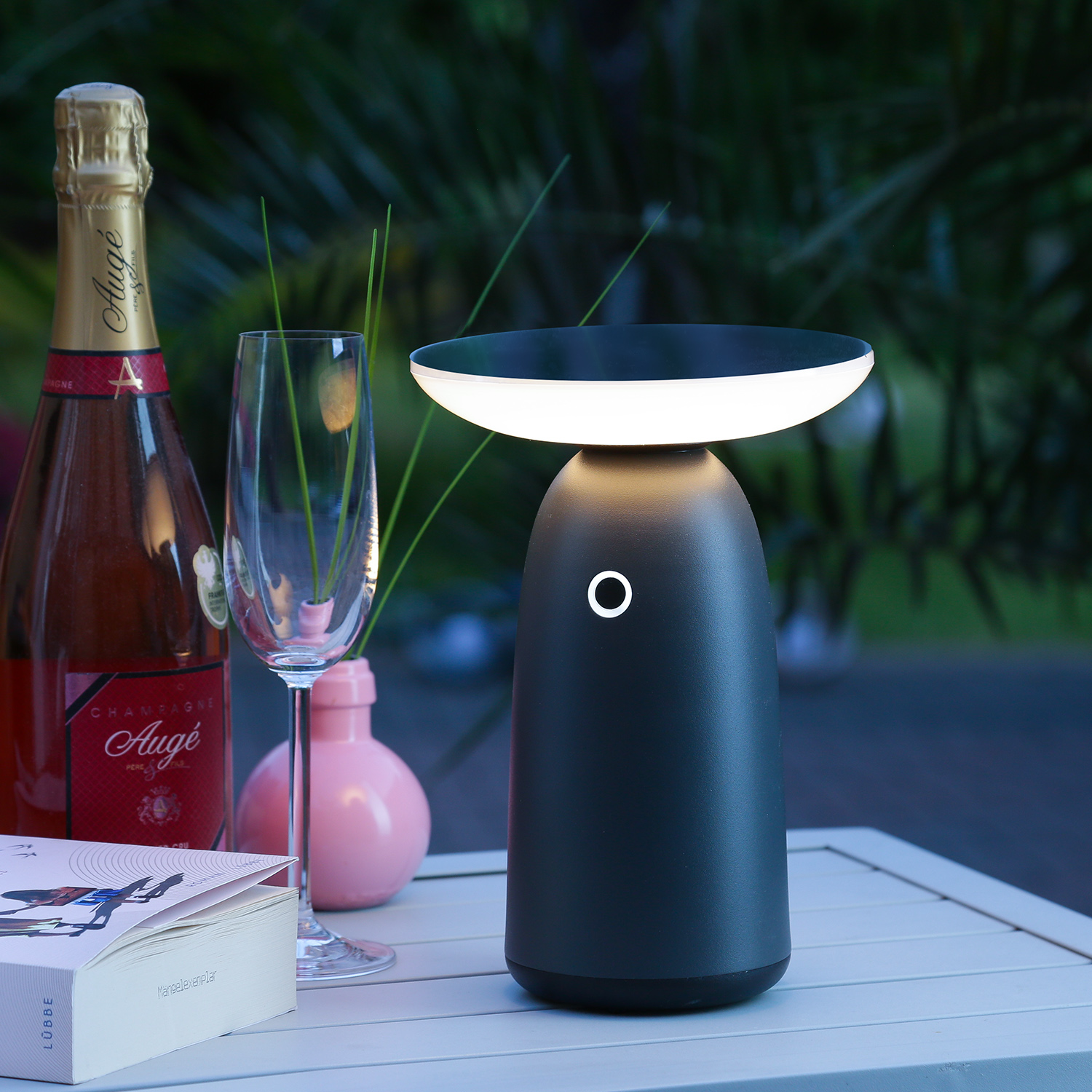 LED Solar Garten Tischleuchte - 3 Helligkeitsstufen - H: 22cm - Lichtsensor - für Außen - grau LED Solar Garten Tischleuchte - 3 Helligkeitsstufen - H: 22cm - Lichtsensor - für Außen - grau