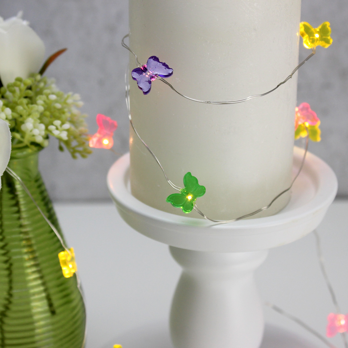 LED Drahtlichterkette Schmetterling - 20 warmweiße LED - L:1,9m - Batteriebetrieb - mehrfarbig LED Drahtlichterkette Schmetterling - 20 warmweiße LED - L:1,9m - Batteriebetrieb - mehrfarbig