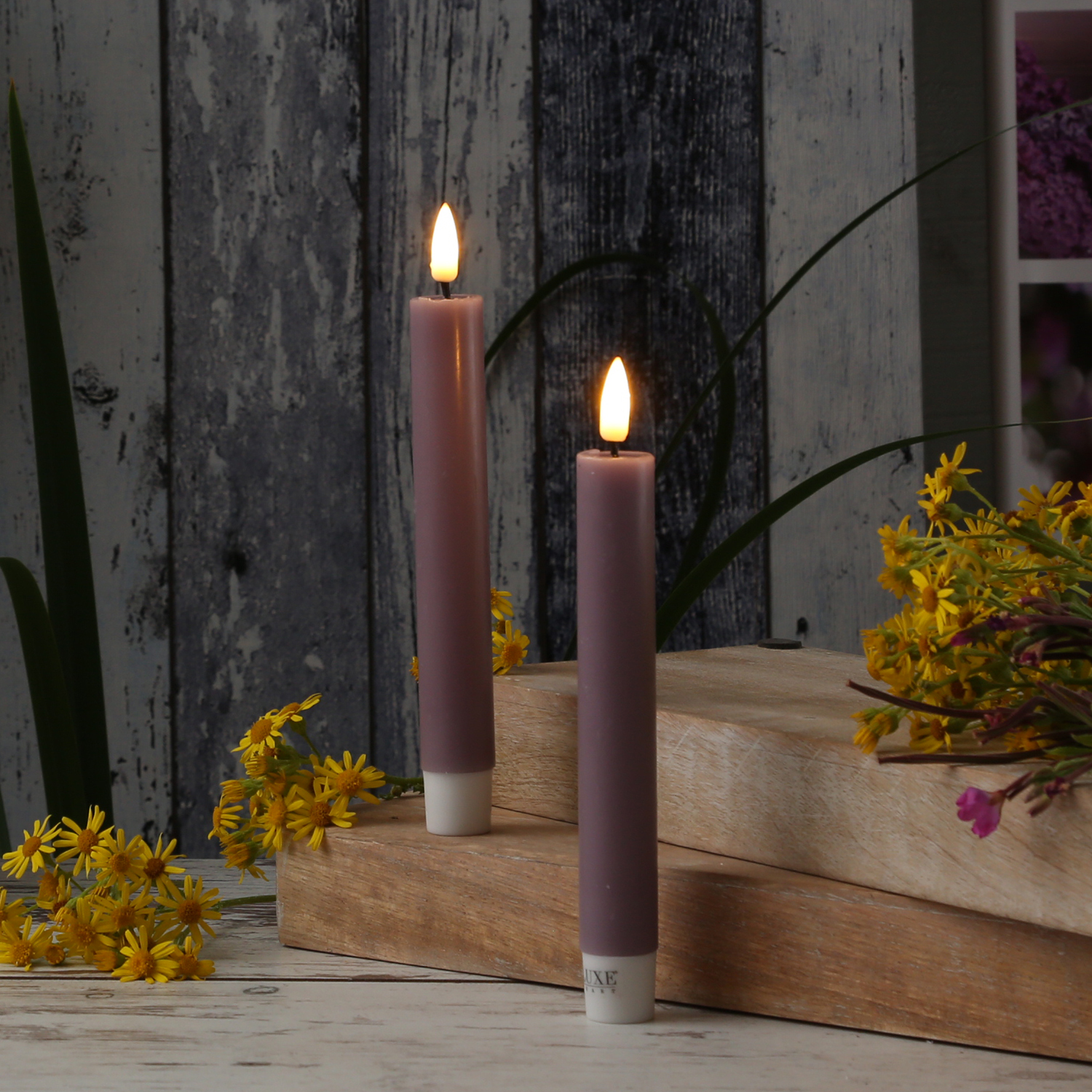LED Stabkerzen MIA - Echtwachs - realistische 3D Flamme - H: 15cm - Batteriebetrieb - flieder - 2 St LED Stabkerzen MIA - Echtwachs - realistische 3D Flamme - H: 15cm - Batteriebetrieb - flieder - 2 St