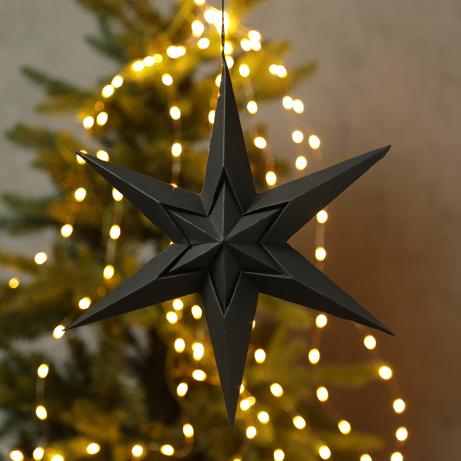 Papierstern LUNA - Dekostern - Weihnachtsstern - hängend - 6-zackig - D: 30cm - schwarz Papierstern LUNA - Dekostern - Weihnachtsstern - hängend - 6-zackig - D: 30cm - schwarz