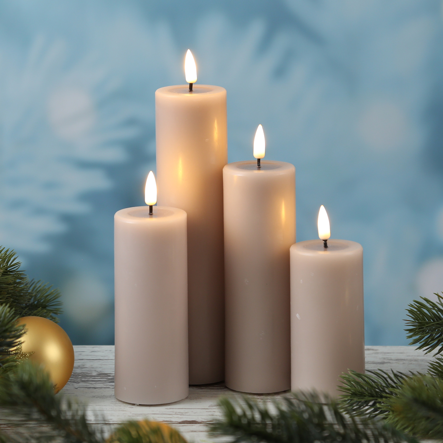 LED Stumpenkerze MIA - Echtwachs - realistische 3D Flamme - H: 10cm - D: 5cm - altrosa