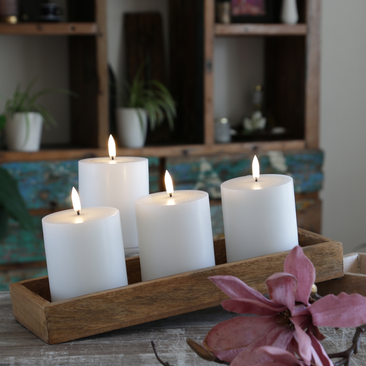 LED Kerzenset THEA - inkl. Batterien/Fernbedienung - H: 10cm - bis zu 1000 Std. - weiß - 4er Set LED Kerzenset THEA - inkl. Batterien/Fernbedienung - H: 10cm - bis zu 1000 Std. - weiß - 4er Set