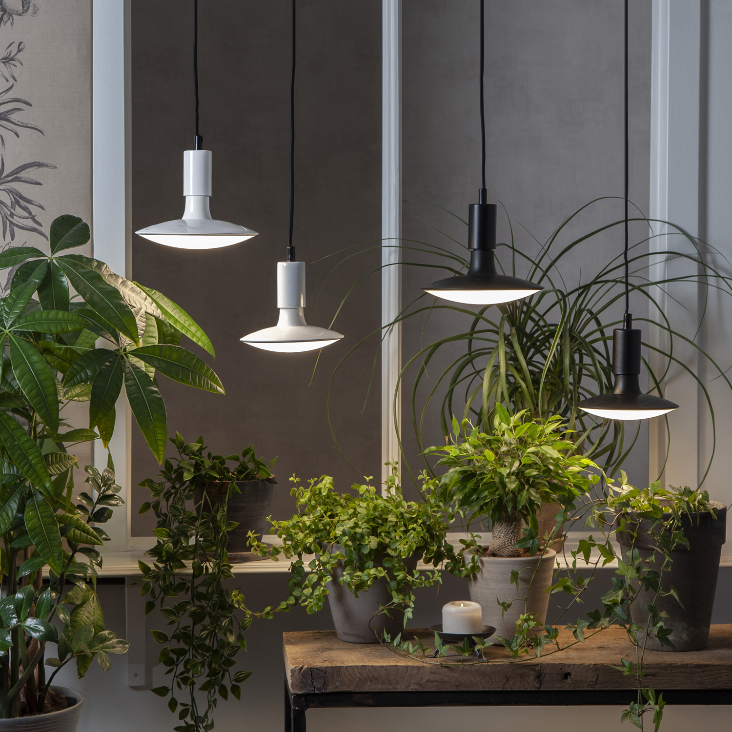 Lampenfassung "Stil" - E27 Fassung - Schalter - L: 3,5m - Textilkabel - Fassung weiß Lampenfassung "Stil" - E27 Fassung - Schalter - L: 3,5m - Textilkabel - Fassung weiß