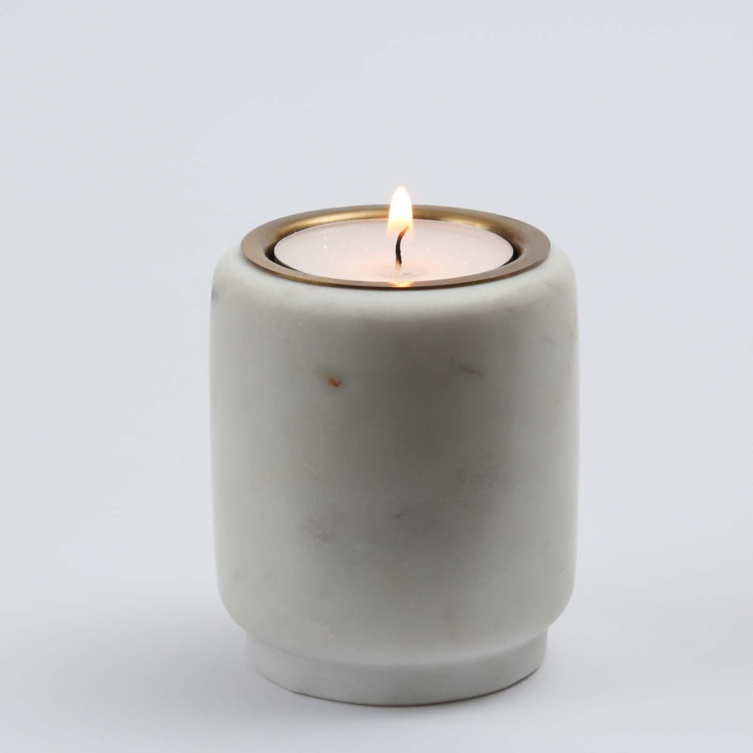 Teelichthalter Marmor - für Teelichter oder LED Teelichter - H: 7cm - D: 6cm - weiß Teelichthalter Marmor - für Teelichter oder LED Teelichter - H: 7cm - D: 6cm - weiß