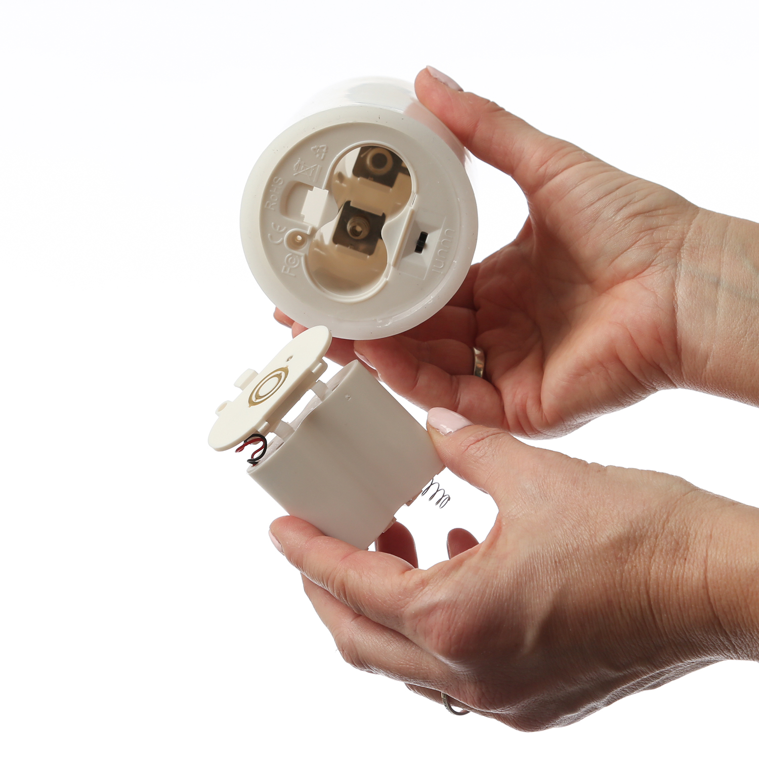 Uyuni Wiederaufladbarer Akku für Echtwachs Stumpenkerzen Marke Piffany - Ersatz für C Batterien