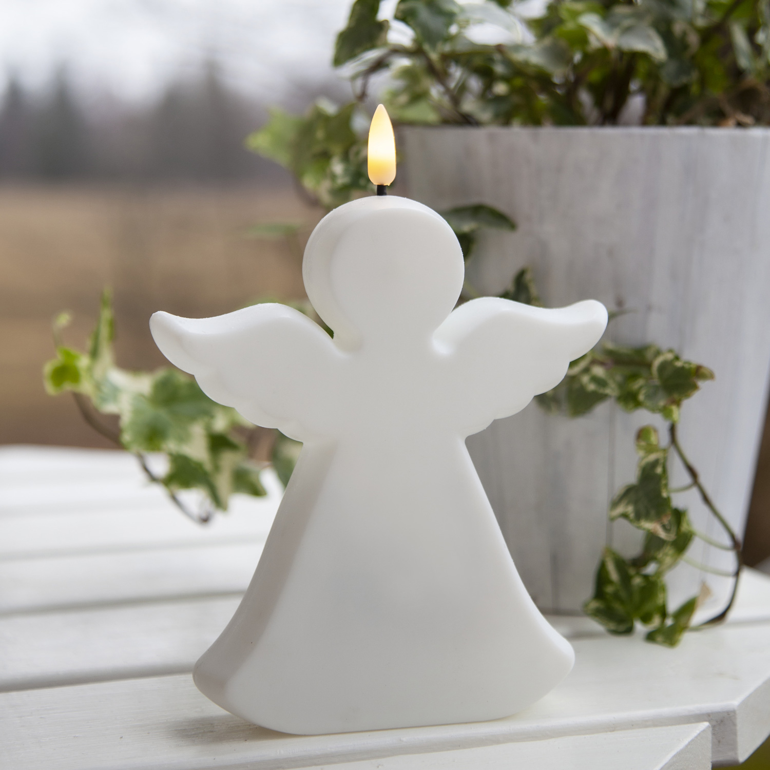 LED Gartenfigur Grabdeko Engel-Kerze - 1 warmweiße LED - H: 18cm - Timer - Batteriebetrieb - weiß LED Gartenfigur Grabdeko Engel-Kerze - 1 warmweiße LED - H: 18cm - Timer - Batteriebetrieb - weiß