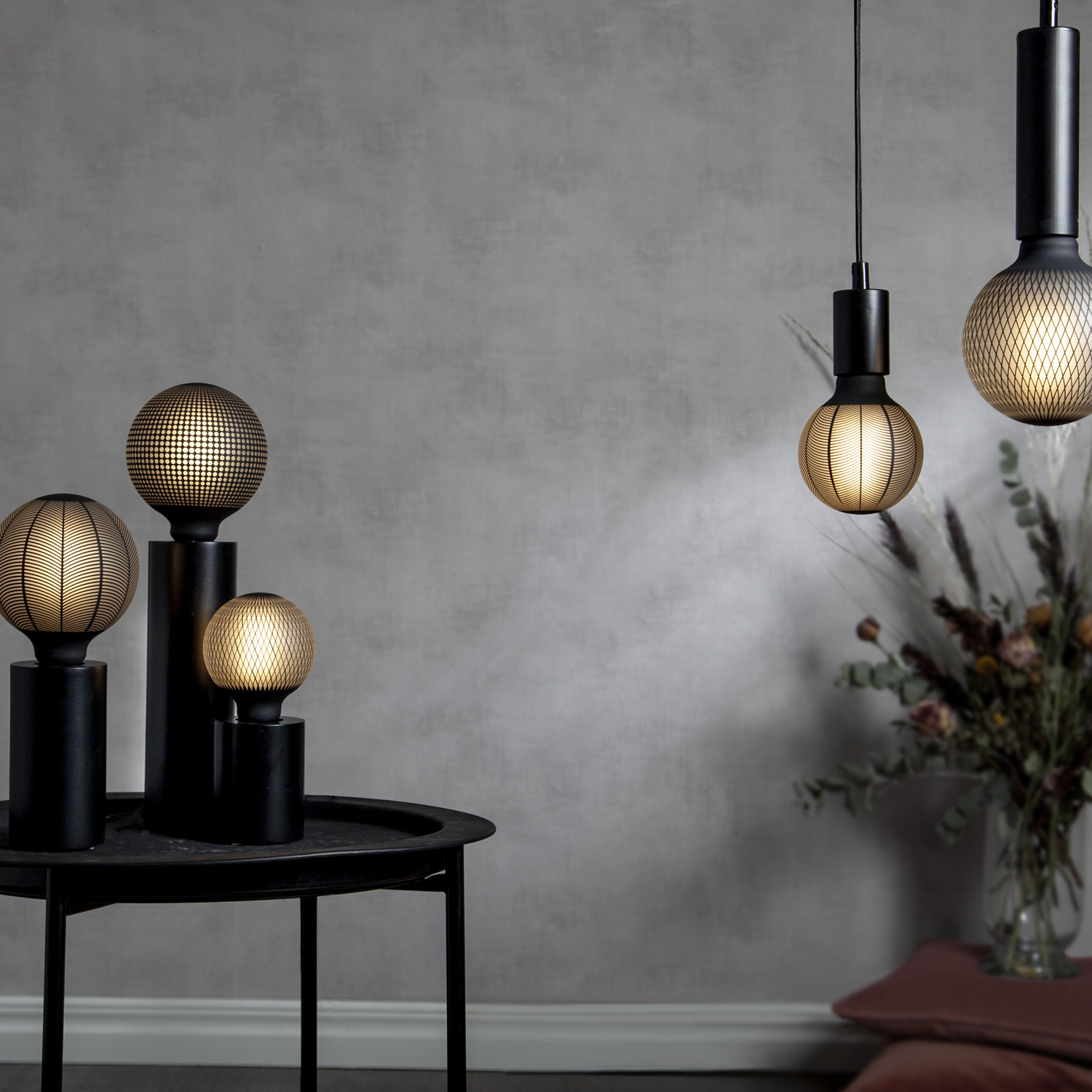 Lampenfassung "Tub" - E27 Fassung - Schalter - H: 15cm - stehend Lampenfassung "Tub" - E27 Fassung - Schalter - H: 15cm - stehend