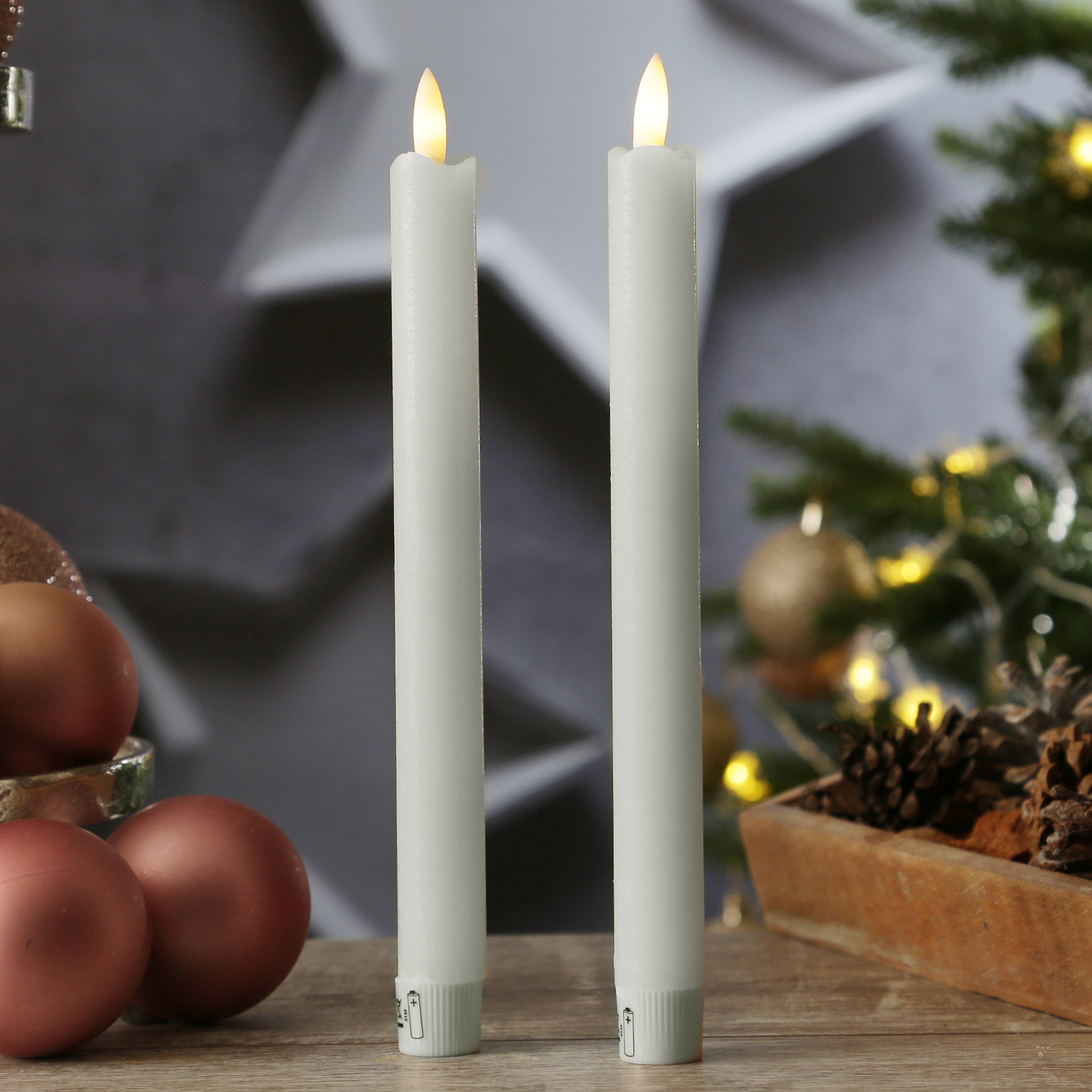 LED Stabkerzen LINA - Rustik-Optik - Echtwachs - flackernd  - H: 25cm - Timer - weiß - 2er Set LED Stabkerzen LINA - Rustik-Optik - Echtwachs - flackernd  - H: 25cm - Timer - weiß - 2er Set