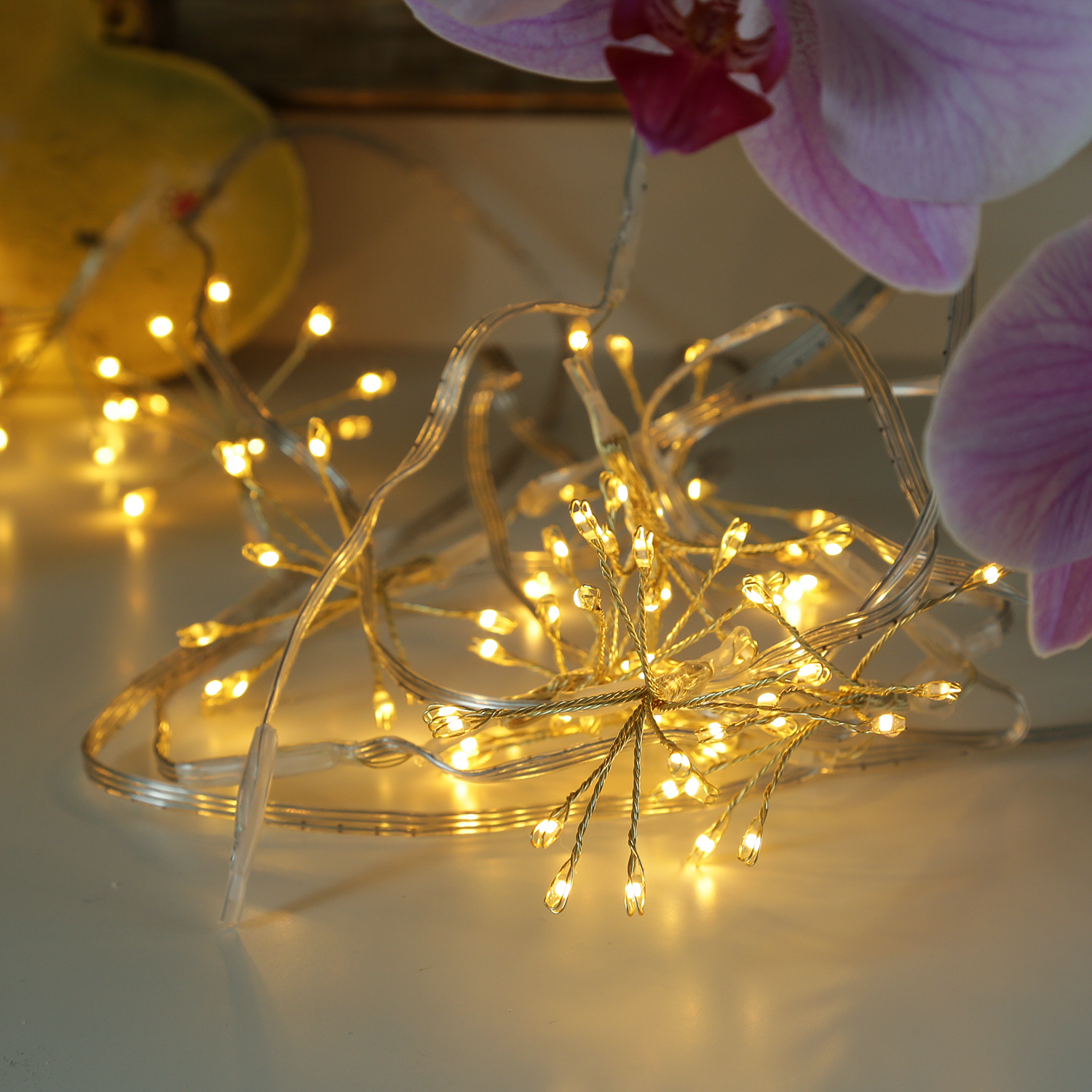 LED Lichterkette Pusteblume - Feuerwerk Blume - 50 Tautropfen LED - 5 Blüten - L: 1m - Timer - gold LED Lichterkette Pusteblume - Feuerwerk Blume - 50 Tautropfen LED - 5 Blüten - L: 1m - Timer - gold