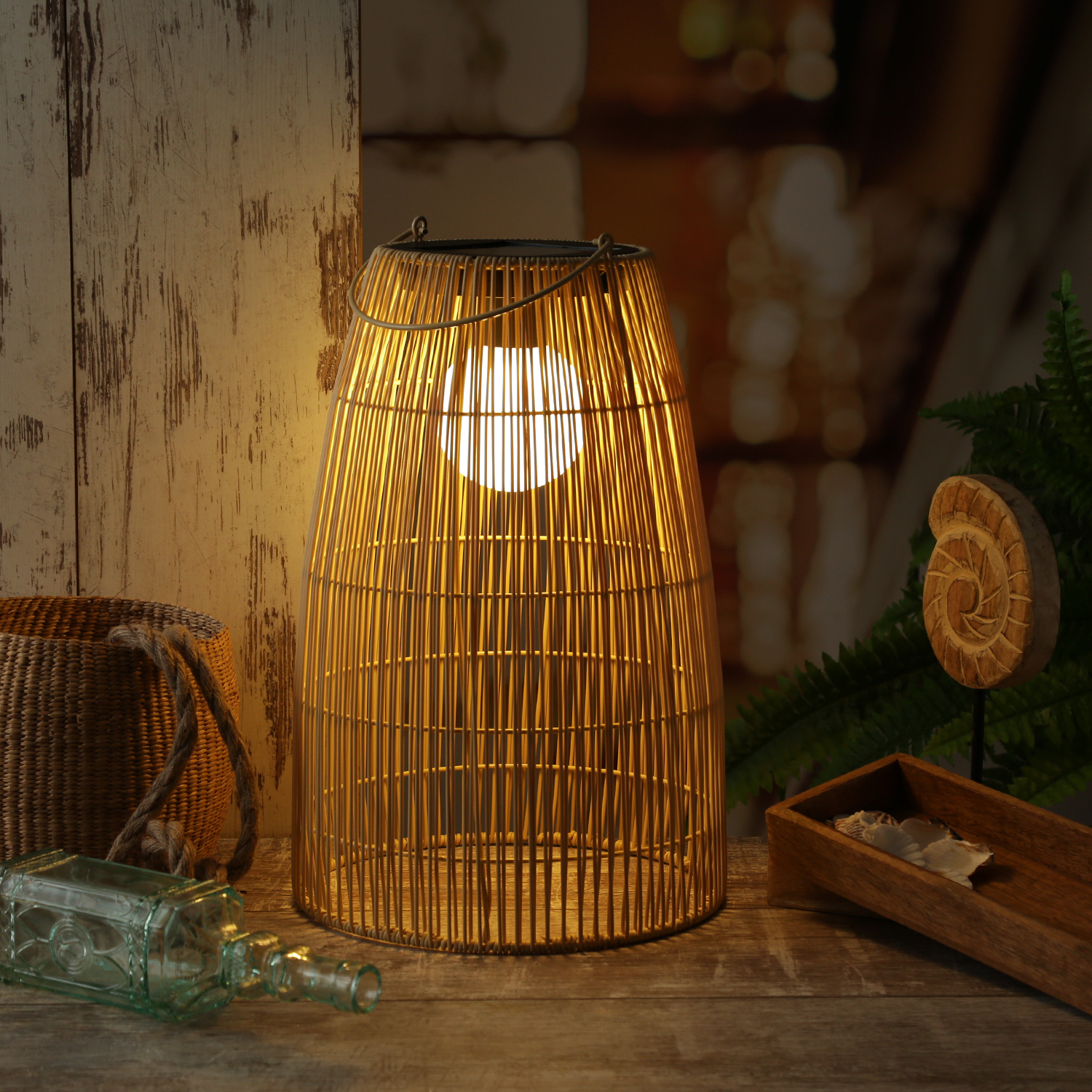 LED Solar Laterne-Haengeleuchte - Rattanoptik  - warmweisse LED - H- 43cm - Lichtsensor - natur