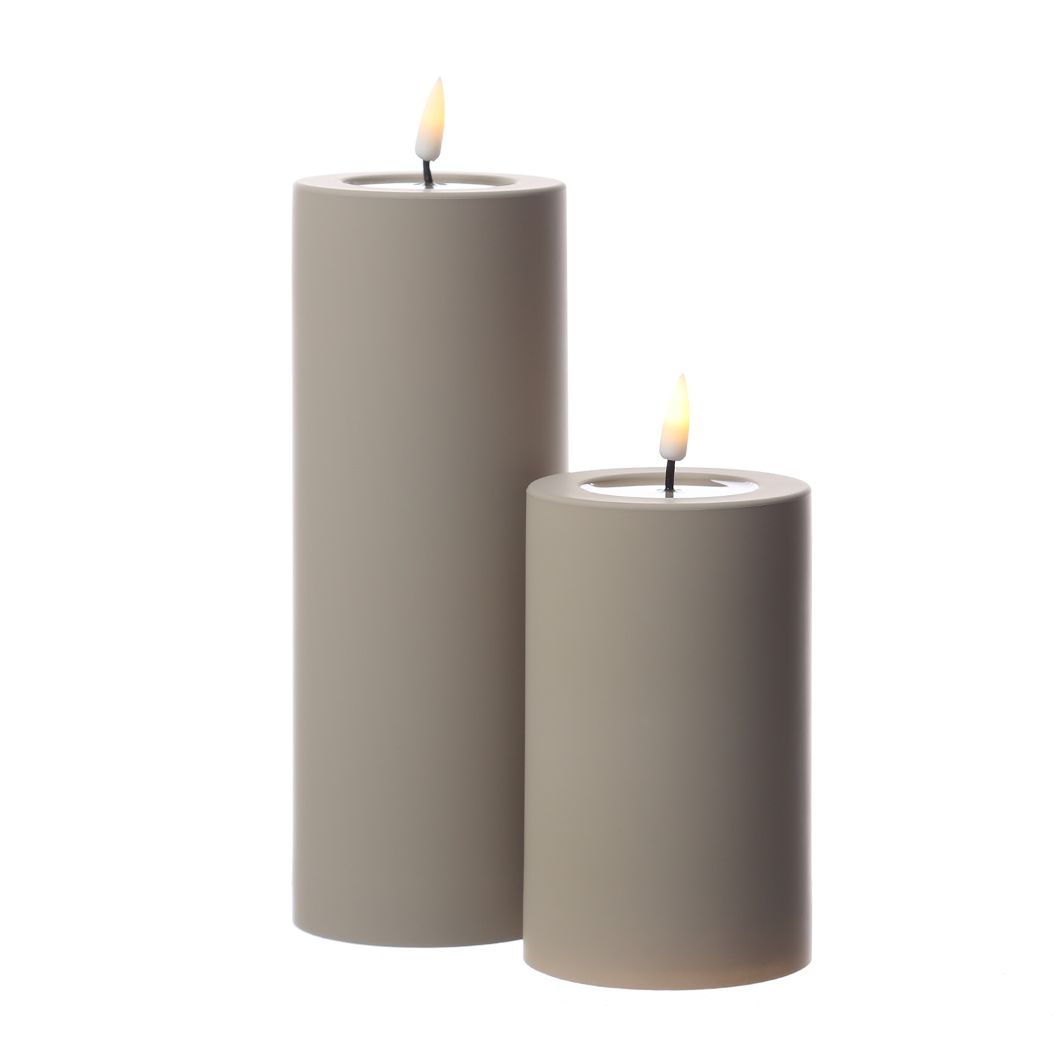 LED Stumpenkerze MIA - Kunststoff - 3D Flamme - H: 12,5cm - D: 7,5cm - für Außen - sand LED Stumpenkerze MIA - Kunststoff - 3D Flamme - H: 12,5cm - D: 7,5cm - für Außen - sand