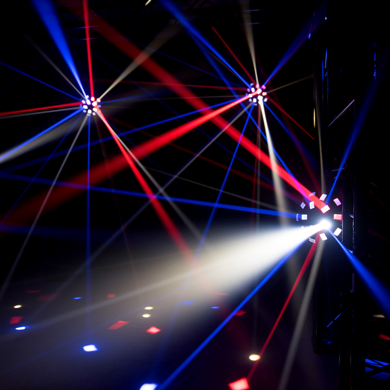 Partylichteffekt 5x10W Power Derby Z-2000 - RGBAW - sehr lichtstark Partylichteffekt 5x10W Power Derby Z-2000 - RGBAW - sehr lichtstark