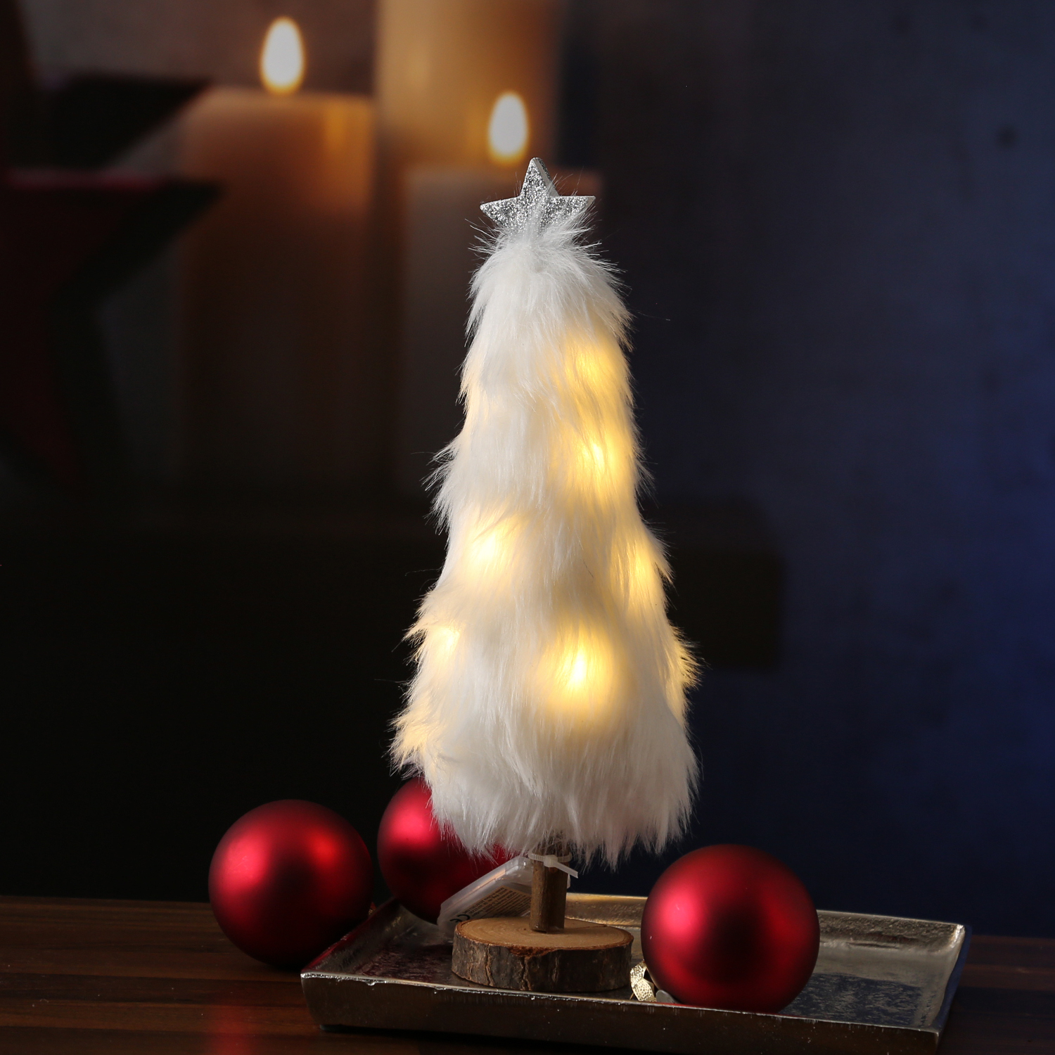 LED Dekobaum PLÜSCH - Holz - Plüschfell - warmweiße LED - Sternspitze - H: 27,5cm - Batterie - weiß LED Dekobaum PLÜSCH - Holz - Plüschfell - warmweiße LED - Sternspitze - H: 27,5cm - Batterie - weiß