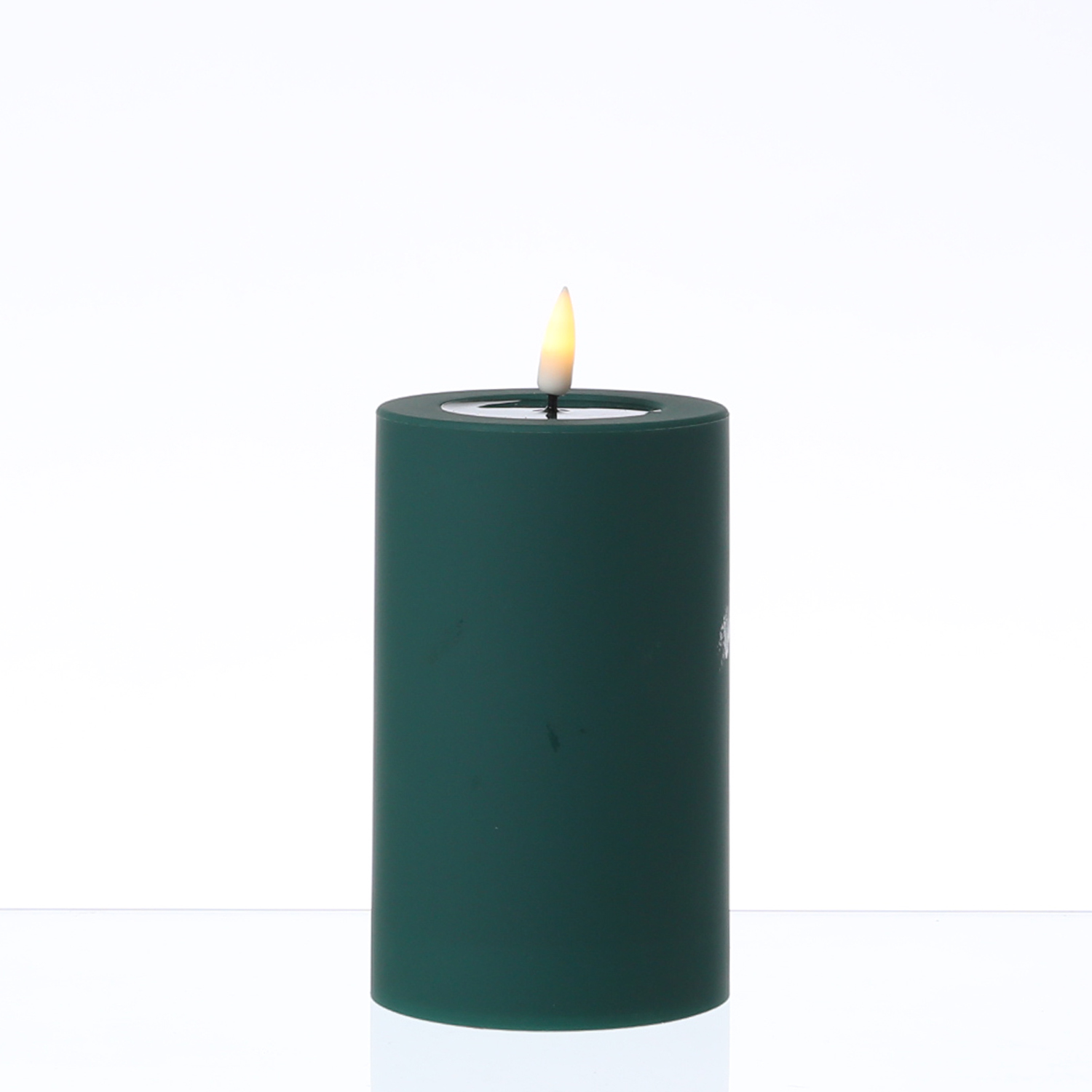 LED Stumpenkerze MIA - Kunststoff - realistische 3D Flamme - H: 12,5cm - für Außen - dunkelgrün LED Stumpenkerze MIA - Kunststoff - realistische 3D Flamme - H: 12,5cm - für Außen - dunkelgrün