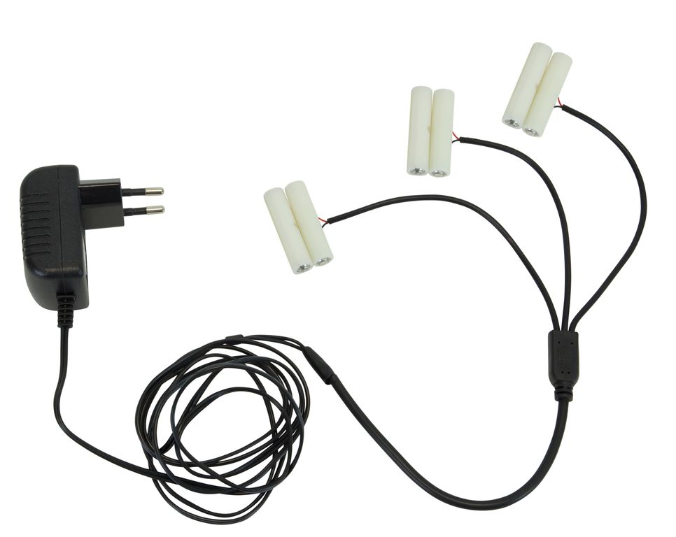 Stromadapter für Batterieartikel  (2xAAA) - Batterie Eliminator - Ersetzt 3 x 2 Microbatterien Stromadapter für Batterieartikel  (2xAAA) - Batterie Eliminator - Ersetzt 3 x 2 Microbatterien