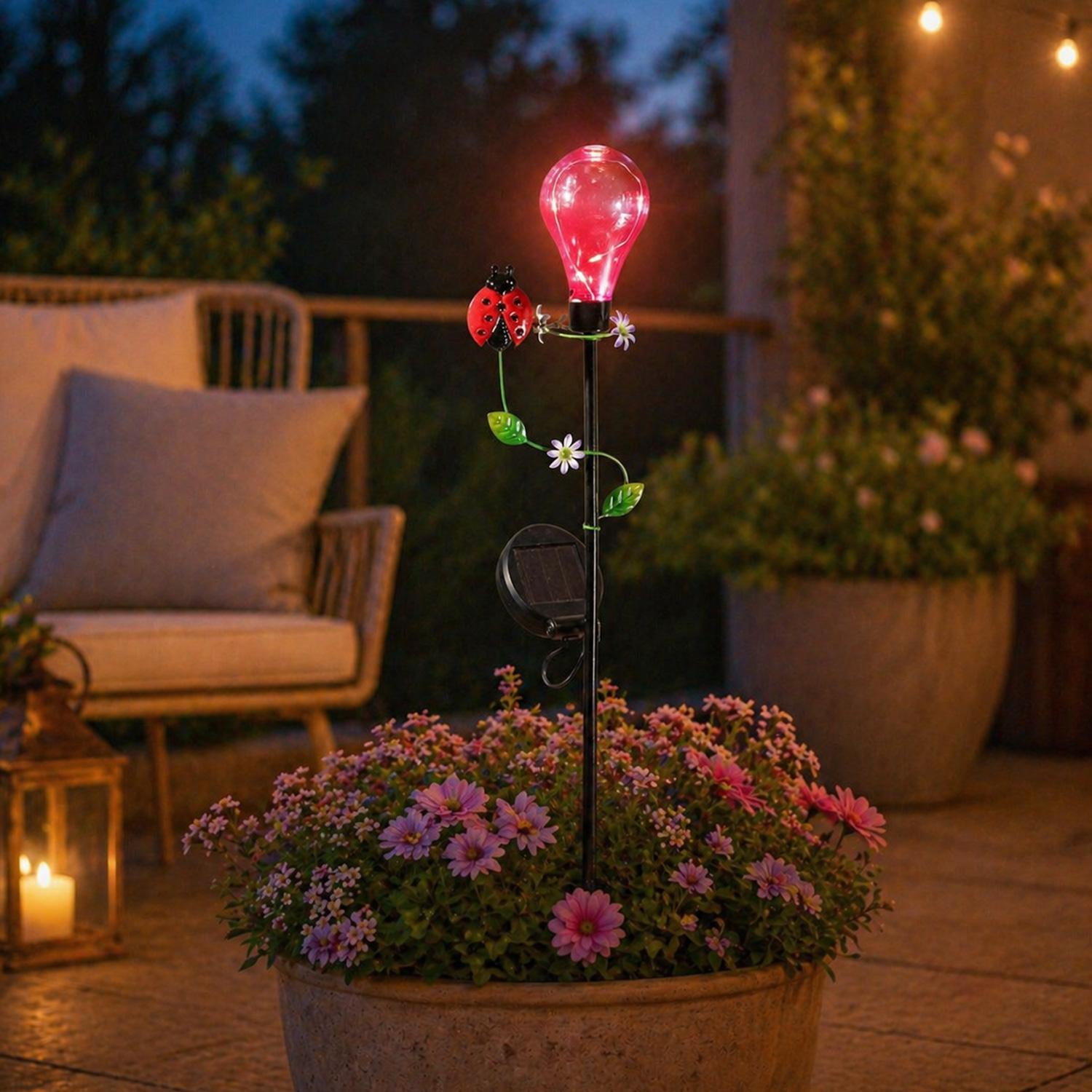 LED Solar Gartenstecker Glühbirne mit Marienkäfer - 5 warmweiße LED - H: 84cm - Lichtsensor