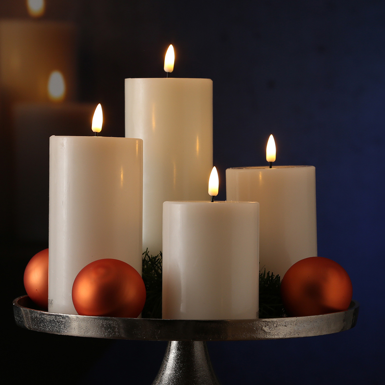 LED Kerzenset MIA - Echtwachs - 4 Größen - inkl. Batterien und Fernbedienung - creme - 4er Set LED Kerzenset MIA - Echtwachs - 4 Größen - inkl. Batterien und Fernbedienung - creme - 4er Set