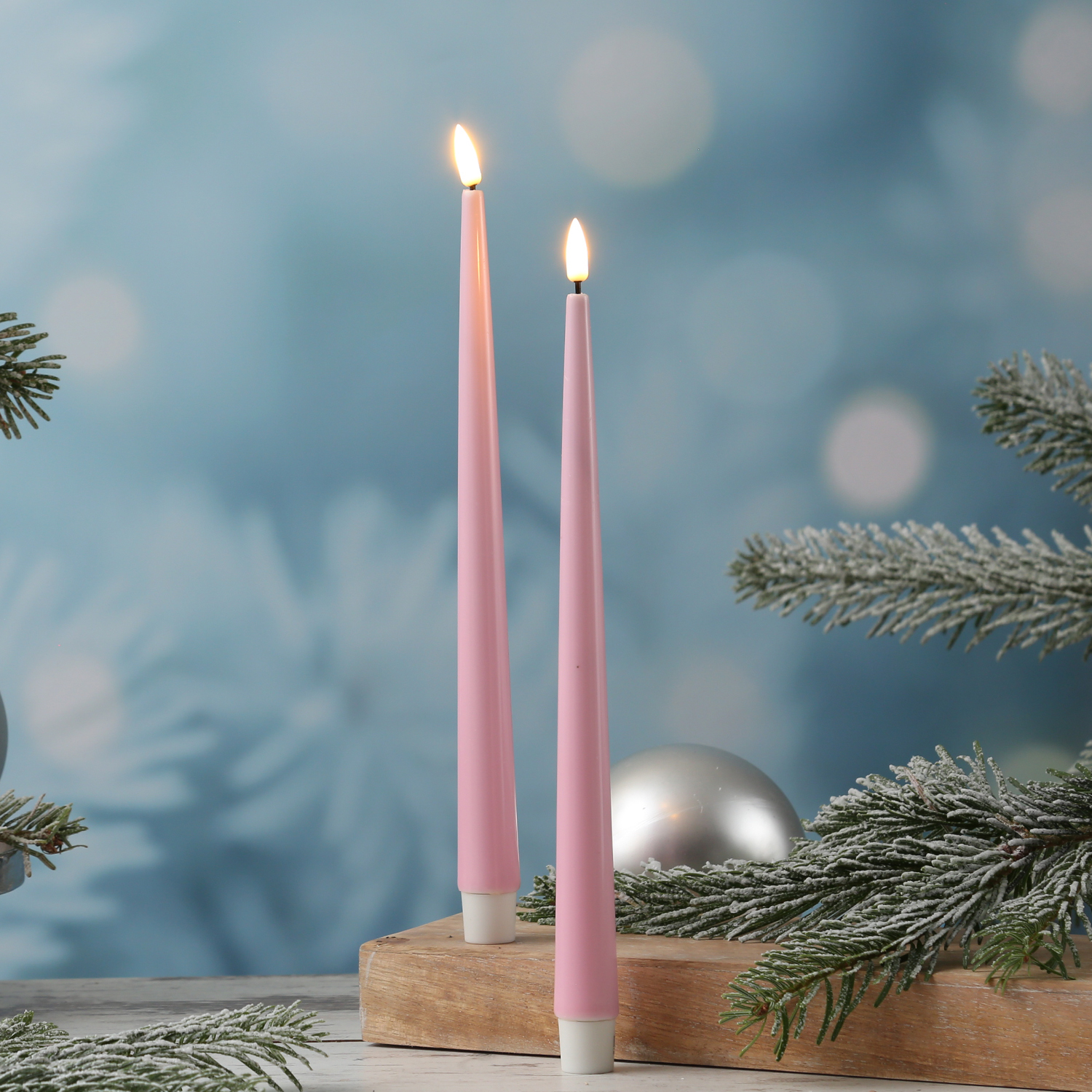 LED Stabkerzen ELLA - Echtwachs - realistische 3D Flamme - H: 28cm - rosa - 2 Stück LED Stabkerzen ELLA - Echtwachs - realistische 3D Flamme - H: 28cm - rosa - 2 Stück