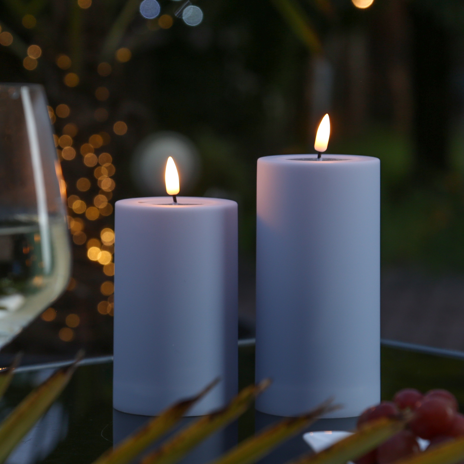 LED Stumpenkerze MIA - Kunststoff - realistische 3D Flamme - H: 15cm - outdoor - pastellblau LED Stumpenkerze MIA - Kunststoff - realistische 3D Flamme - H: 15cm - outdoor - pastellblau