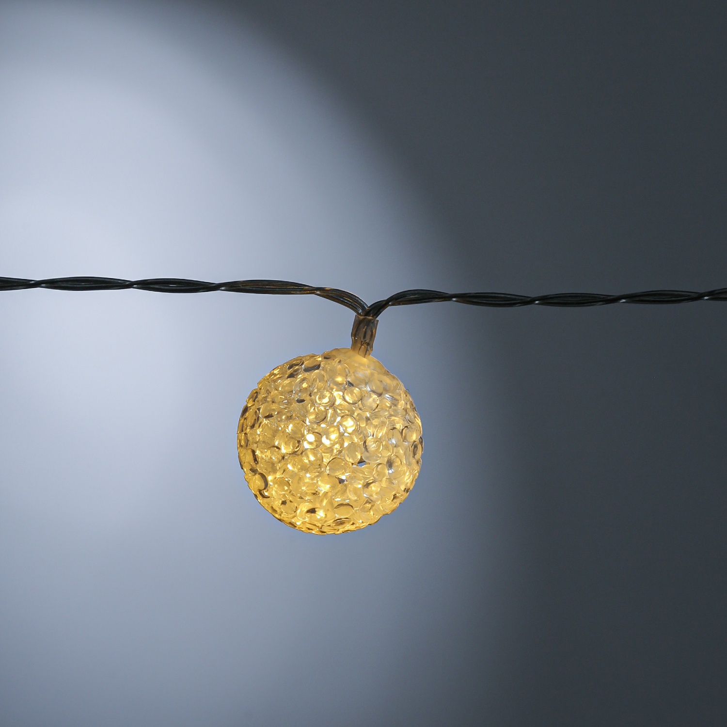 LED Lichterkette Kugeln - Vinyl - 10 warmweiße LED - L: 1,34m - Batterie - transparent LED Lichterkette Kugeln - Vinyl - 10 warmweiße LED - L: 1,34m - Batterie - transparent