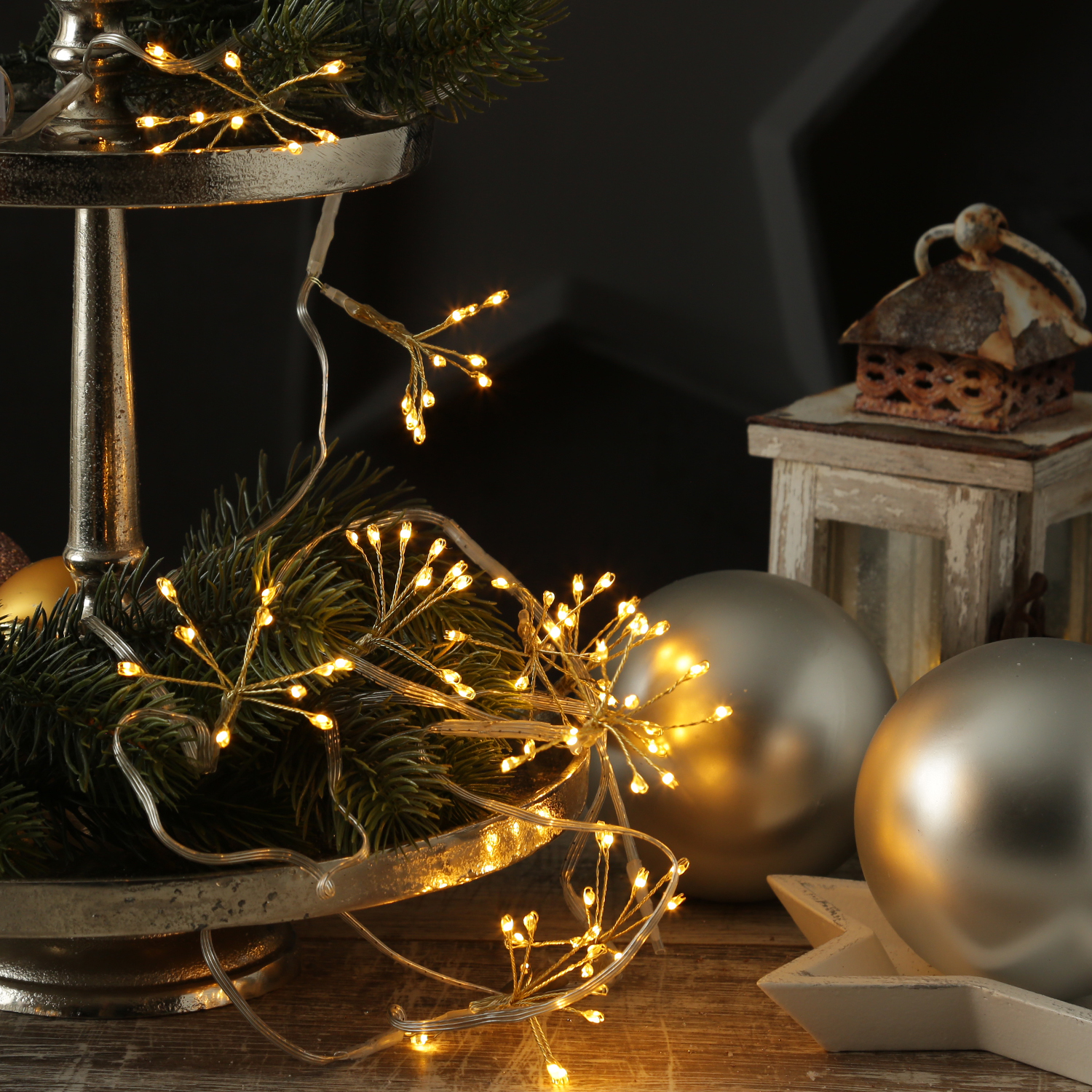 LED Lichterkette Pusteblume - Feuerwerk Blume - 90 Tautropfen LED - 9 Blüten - L: 2m - Timer - gold LED Lichterkette Pusteblume - Feuerwerk Blume - 90 Tautropfen LED - 9 Blüten - L: 2m - Timer - gold