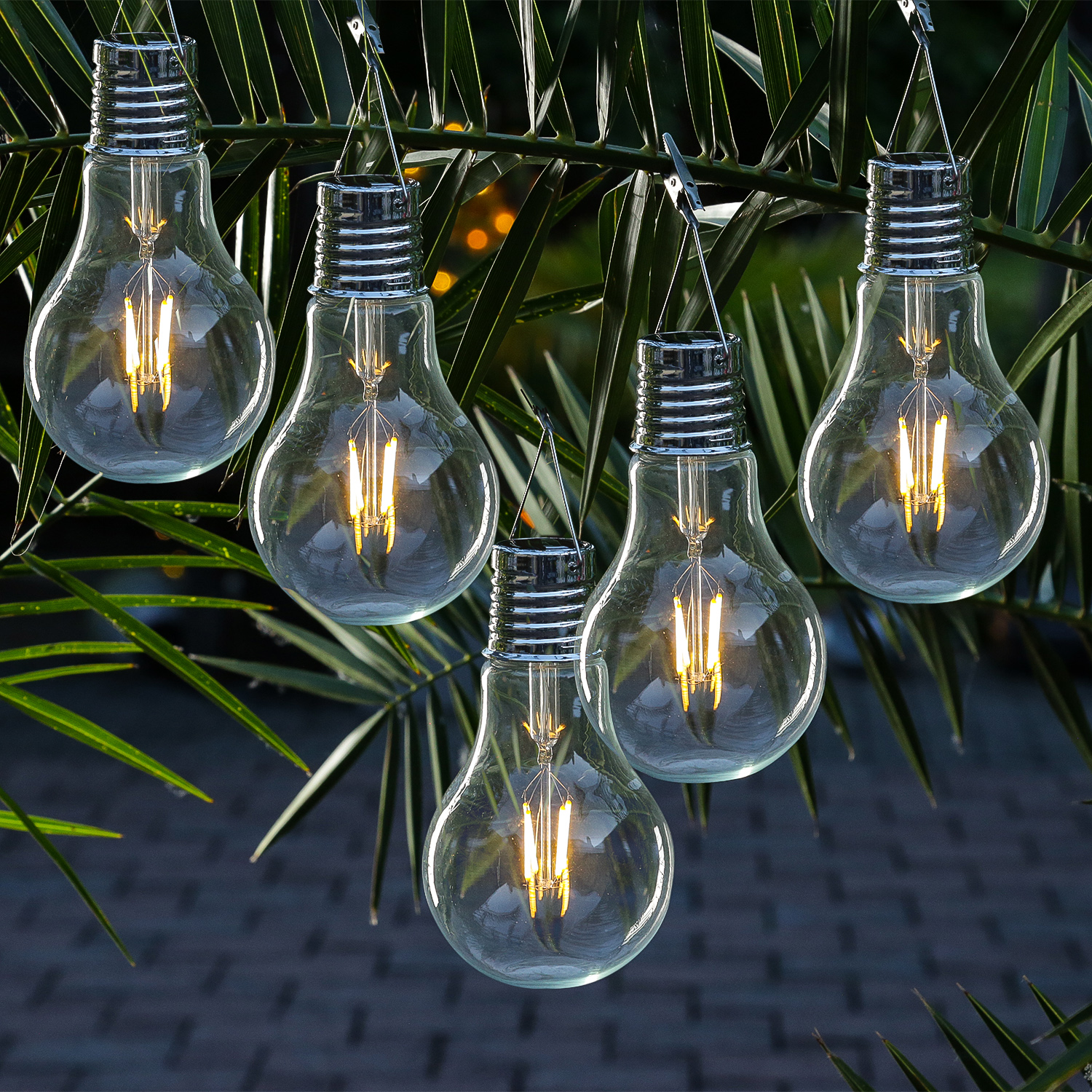 LED Solar XL Glühbirne - warmweisses Filament - H- 18cm - Dämmerungssensor - outdoor - 5 Stück LED Solar XL Glühbirne - warmweisses Filament - H- 18cm - Dämmerungssensor - outdoor - 5 Stück