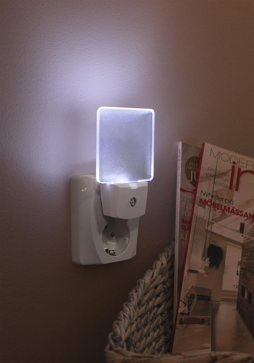 Nachtlicht LED SENSOR - kaltweiss - 0,5W - 5lm - EUROStecker Nachtlicht LED SENSOR - kaltweiss - 0,5W - 5lm - EUROStecker