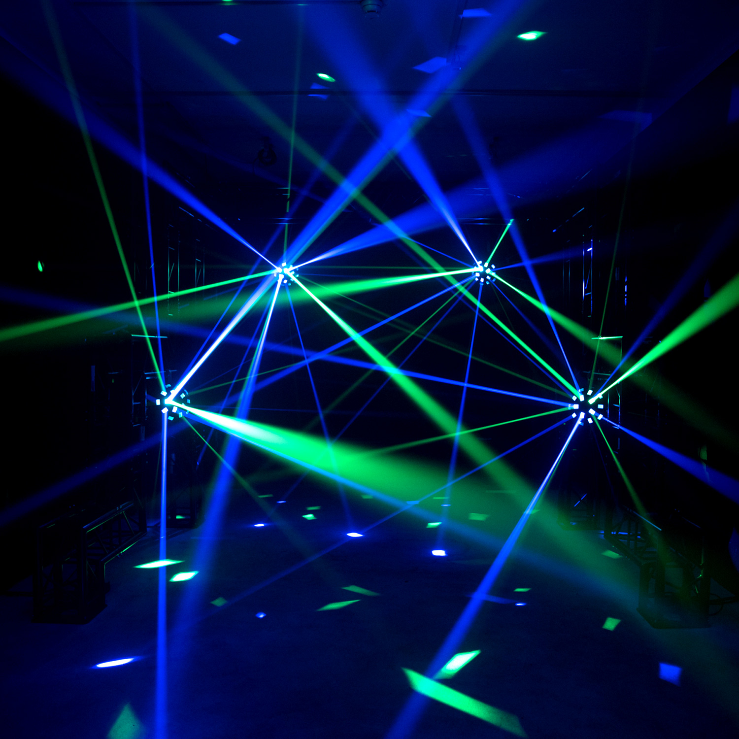 Partylichteffekt 5x10W Power Derby Z-2000 - RGBAW - sehr lichtstark Partylichteffekt 5x10W Power Derby Z-2000 - RGBAW - sehr lichtstark