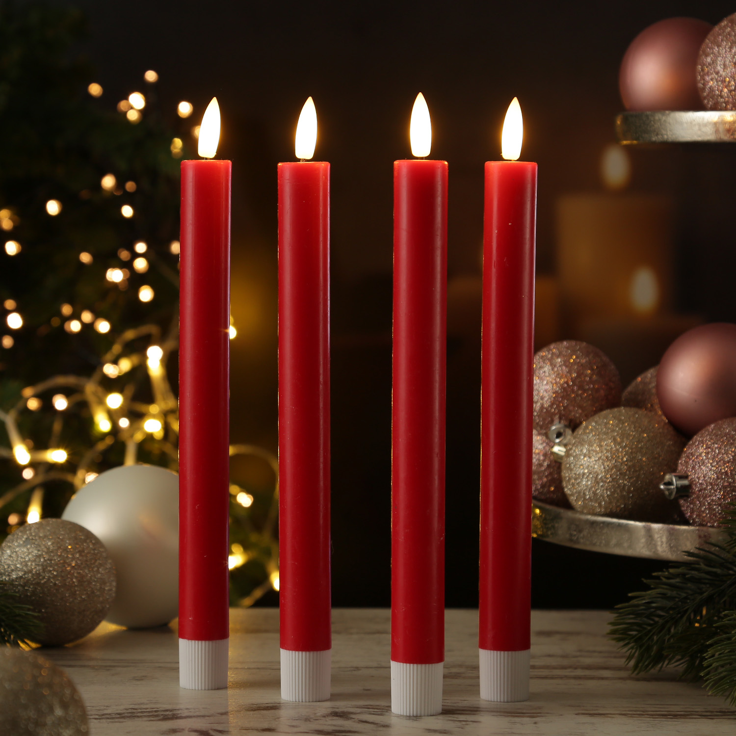 LED Stabkerzen LISA - Echtwachs - mit Ladestation - inkl. Fernbedienung - H: 25cm - rot - 4er Set LED Stabkerzen LISA - Echtwachs - mit Ladestation - inkl. Fernbedienung - H: 25cm - rot - 4er Set